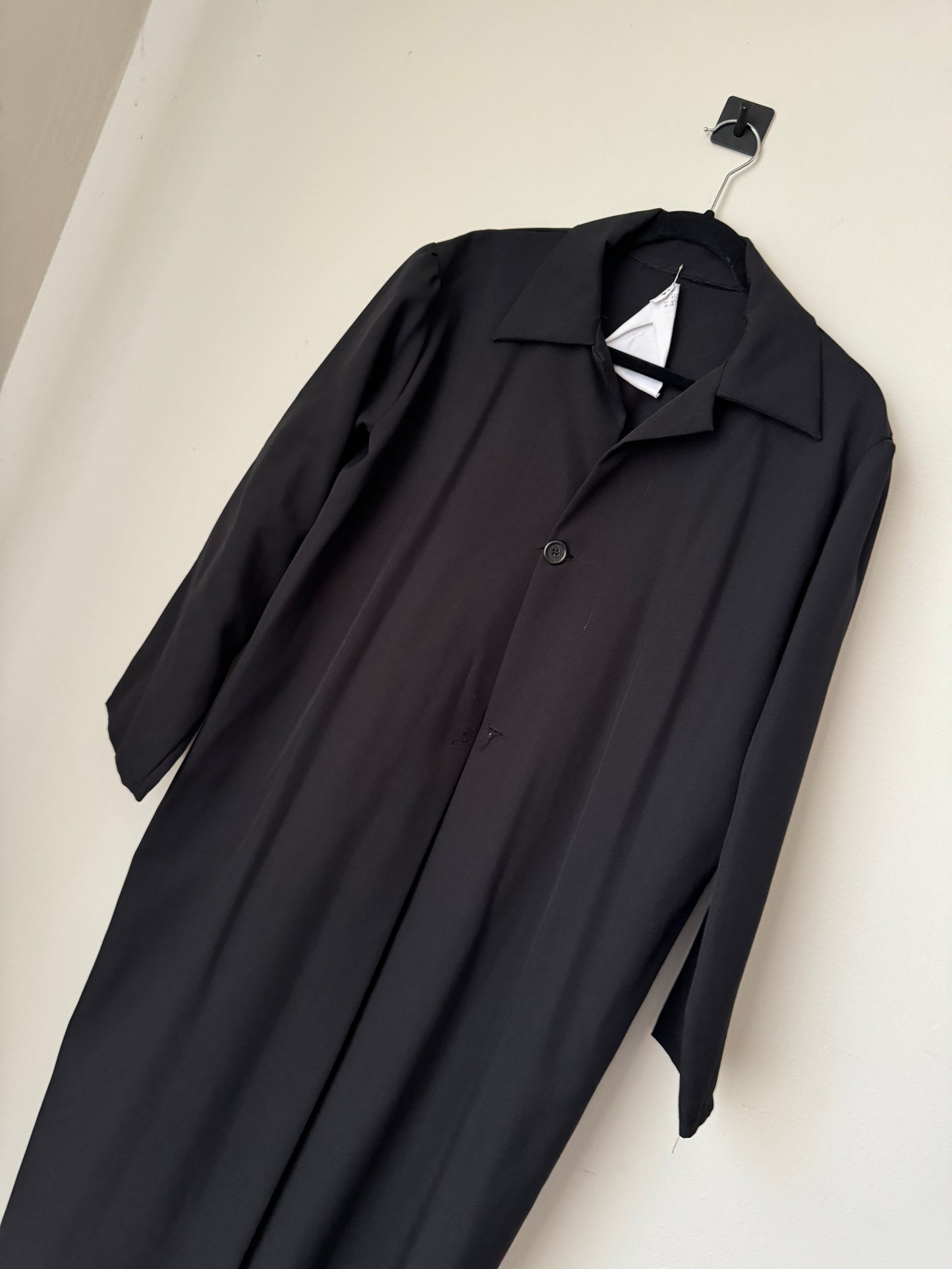 Tunica negra, Talla L, Hombre