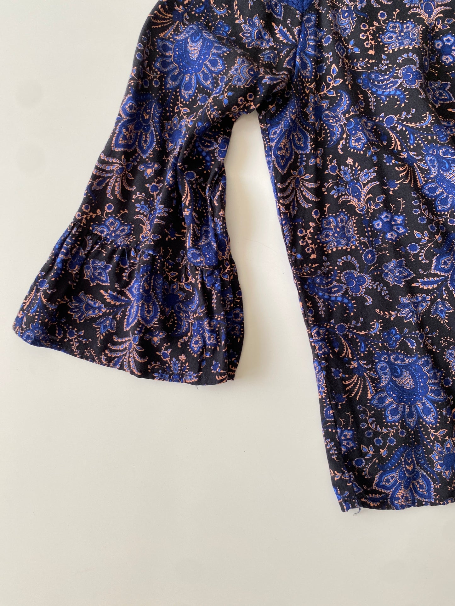 Blusa estampada azul, Talla M, Mujer