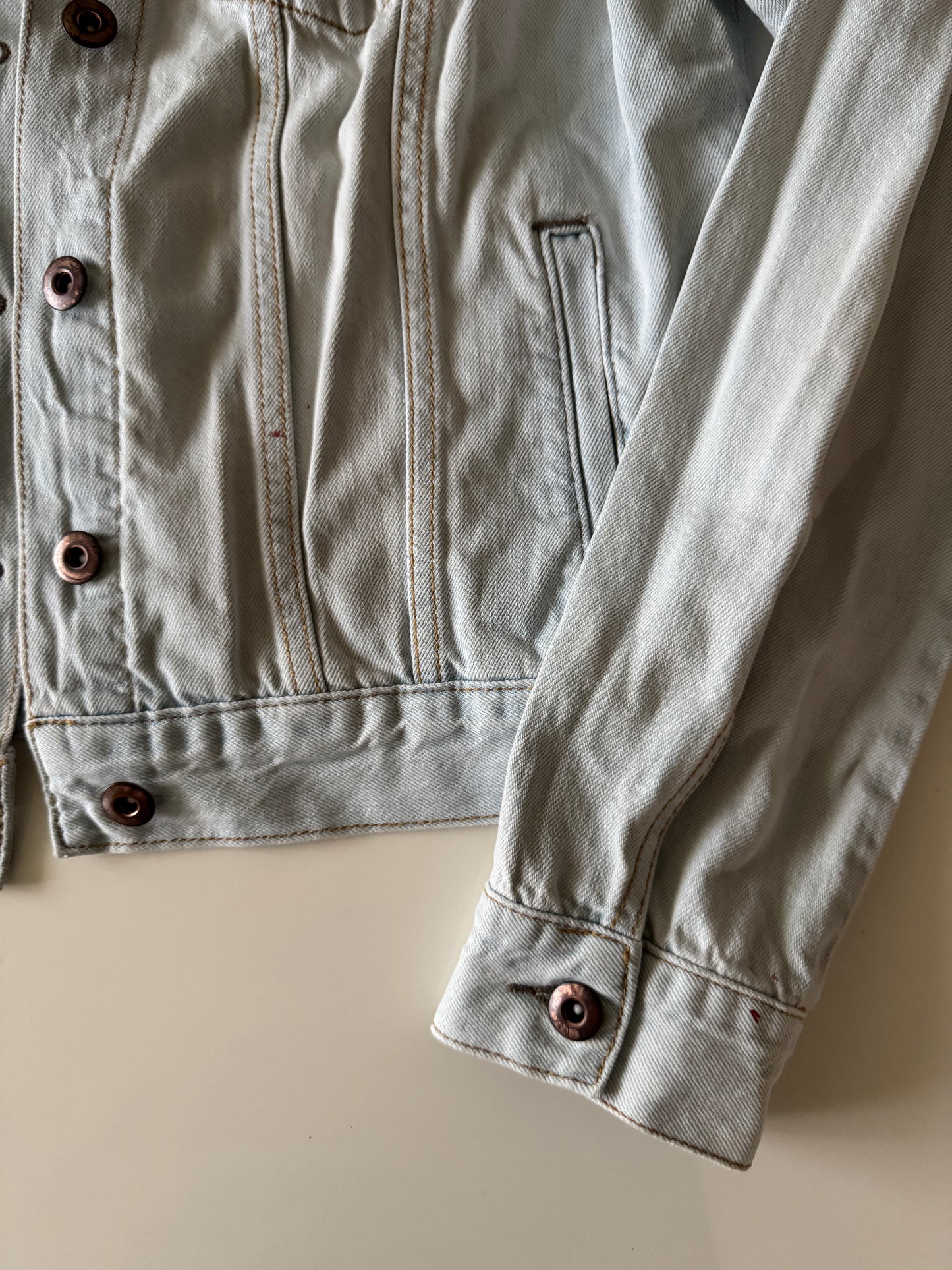 Chaqueta de mezclilla clara, Talla L, Forever 21, Mujer