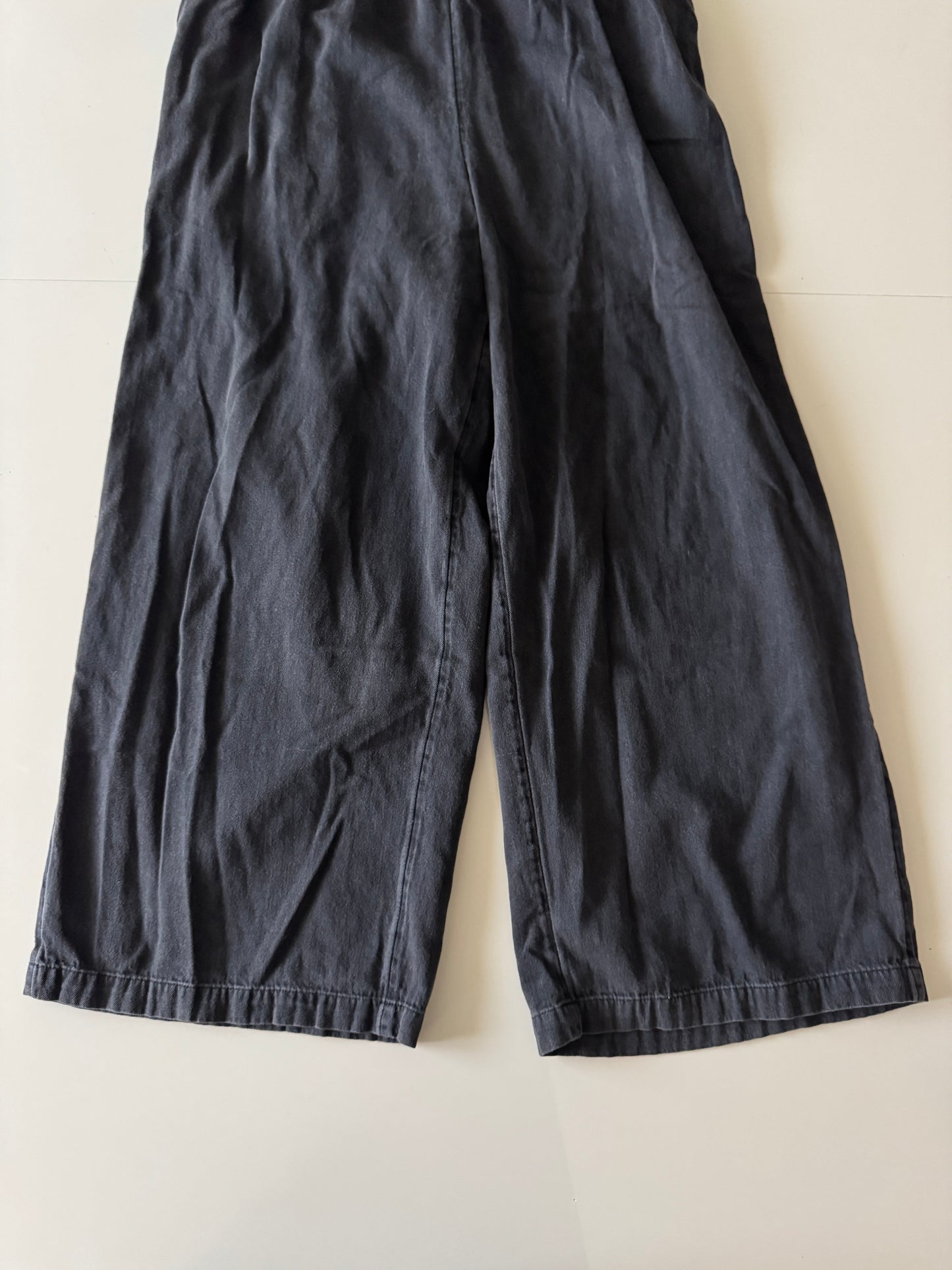 Jumper negro de mezclilla, Talla L, Old Navy, Mujer