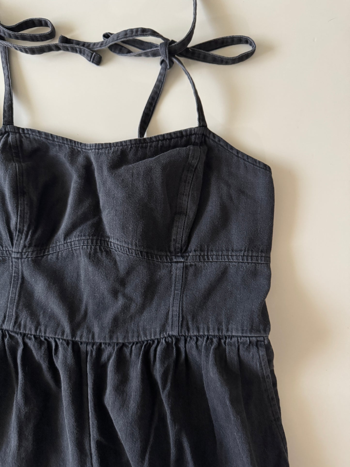Jumper negro de mezclilla, Talla L, Old Navy, Mujer