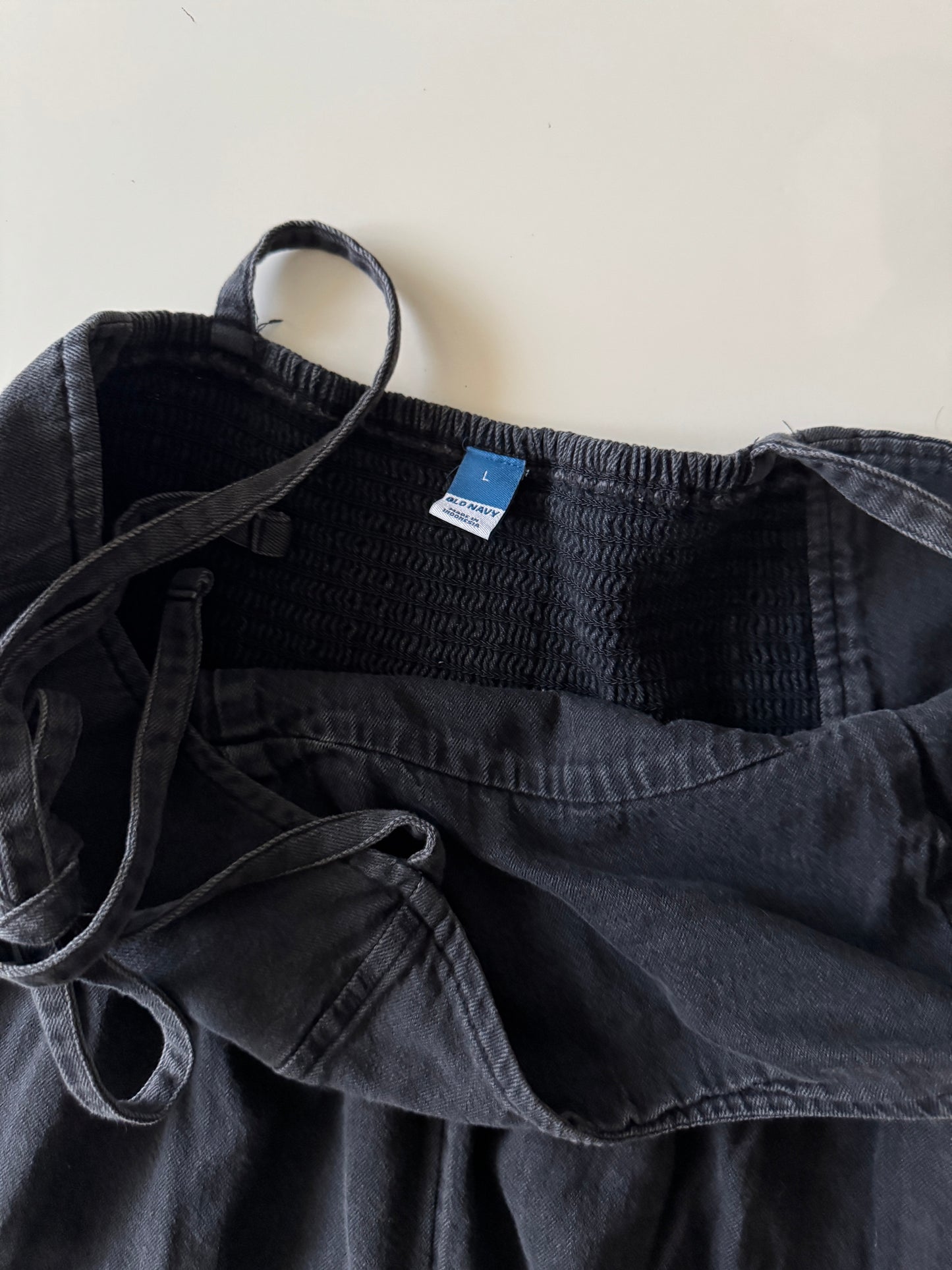 Jumper negro de mezclilla, Talla L, Old Navy, Mujer