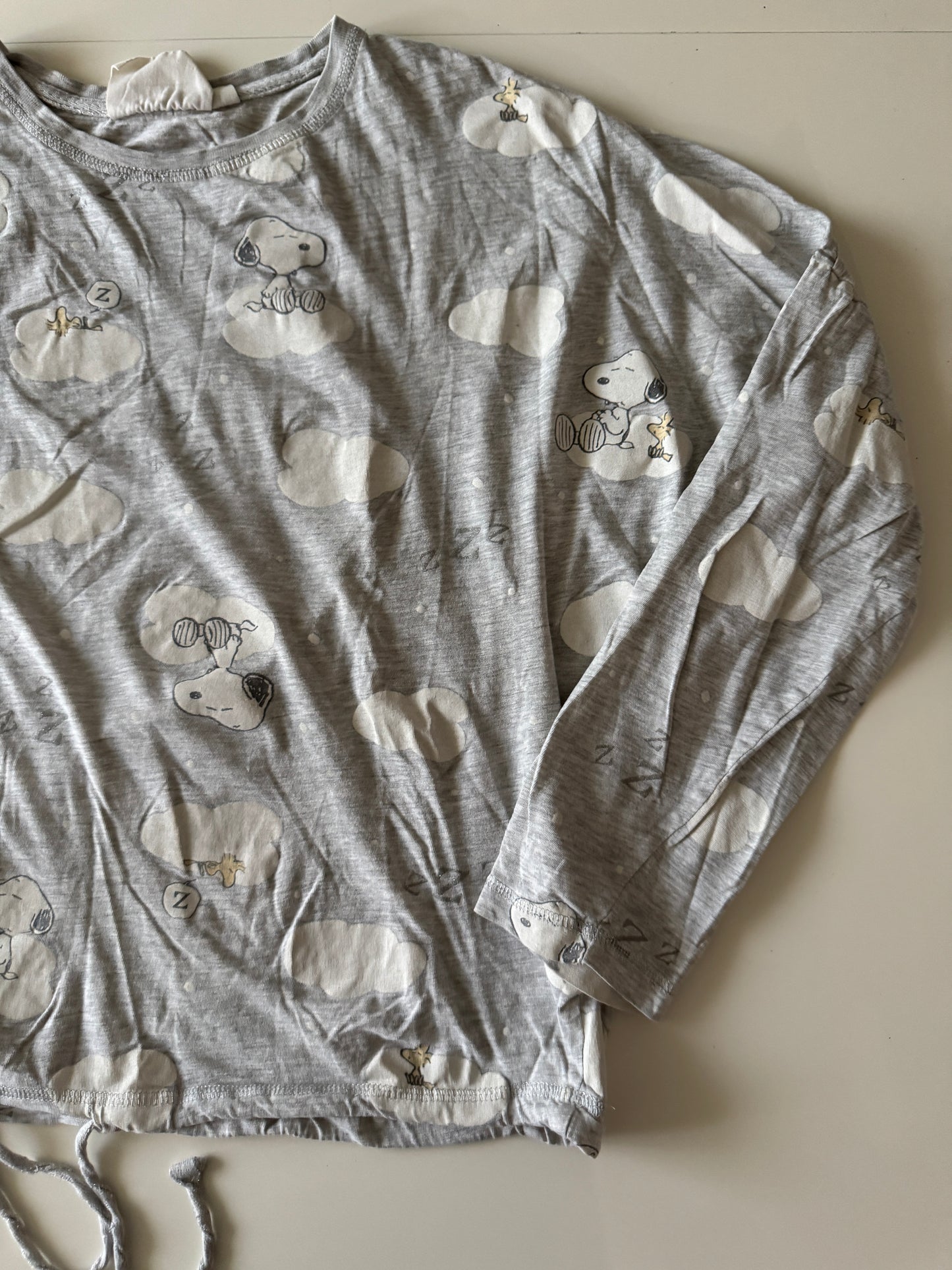 Set de pijama gris, Peanuts, Talla M, Women secret, Mujer