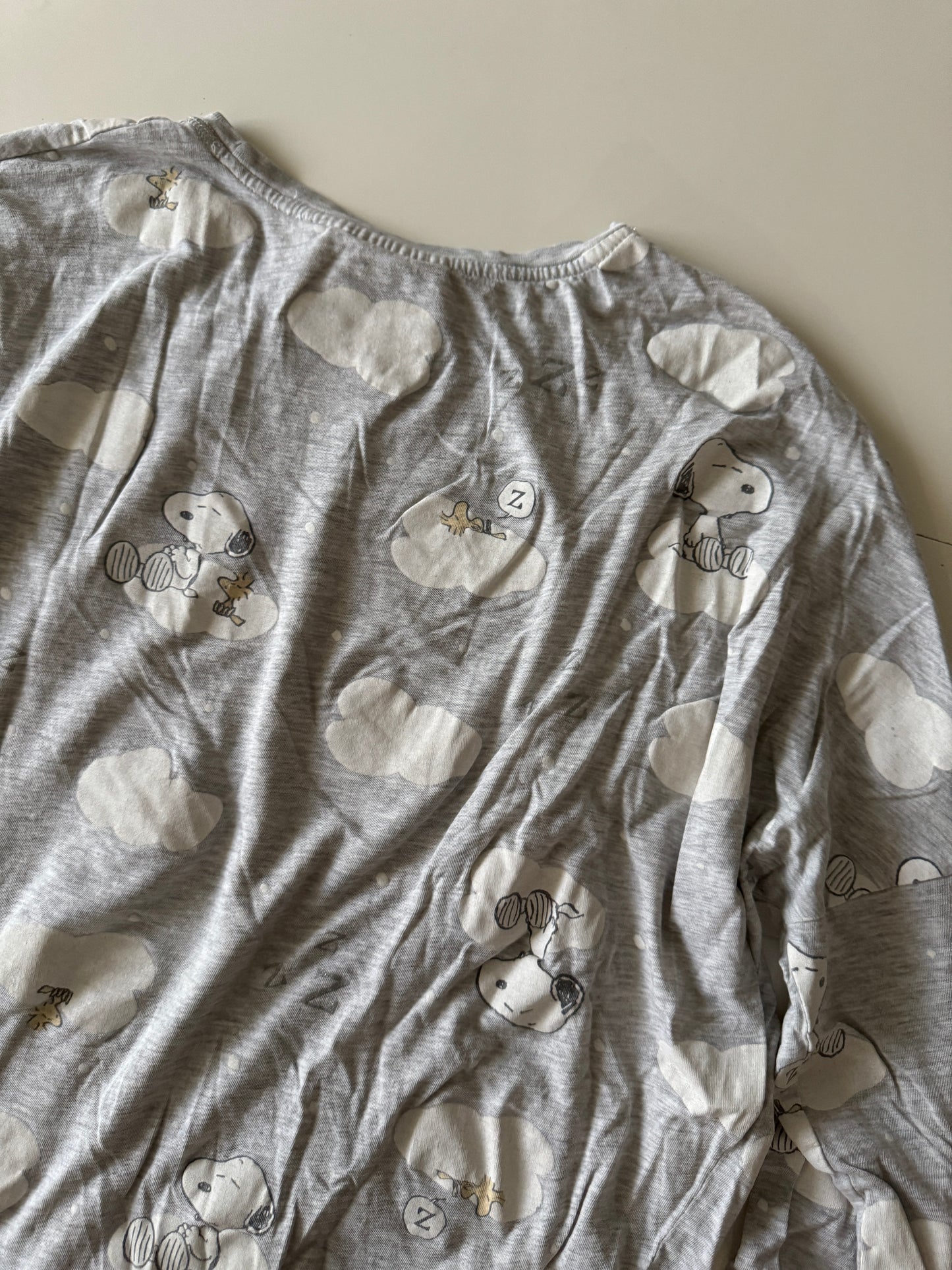 Set de pijama gris, Peanuts, Talla M, Women secret, Mujer