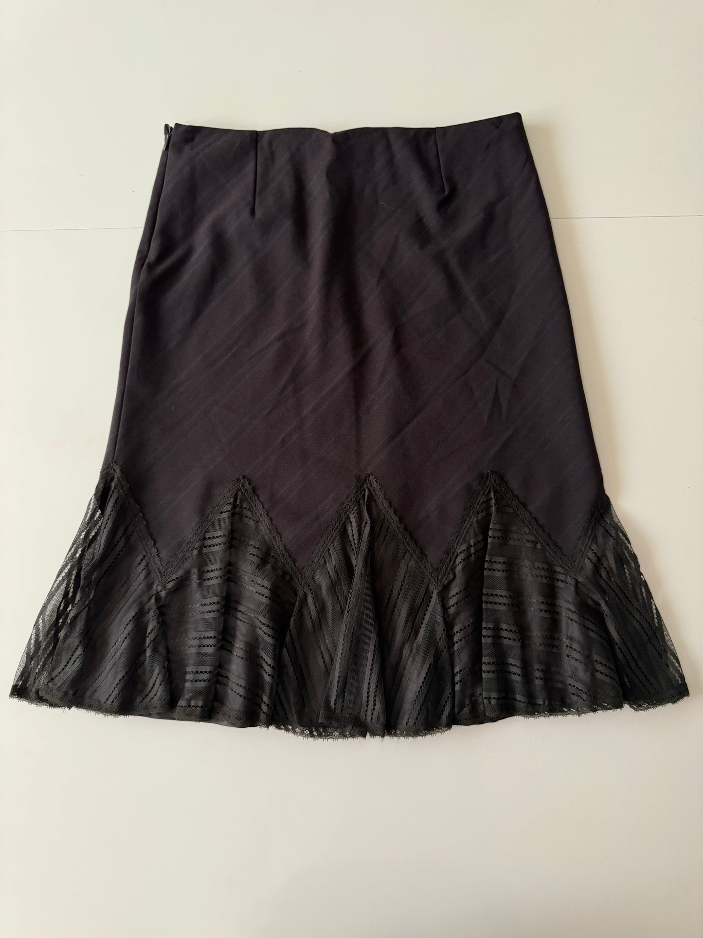 Falda cafe co cuchillas, Talla 7Mx, 8Usa, Mujer