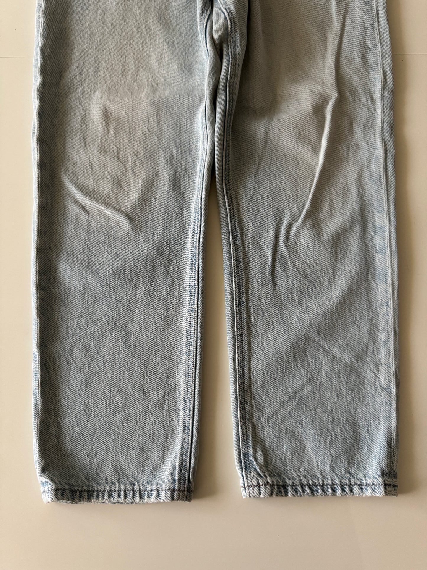 Jeans celestes, Tiro alto, Corte Strigid, Talla 10, American Eagle, Mujer