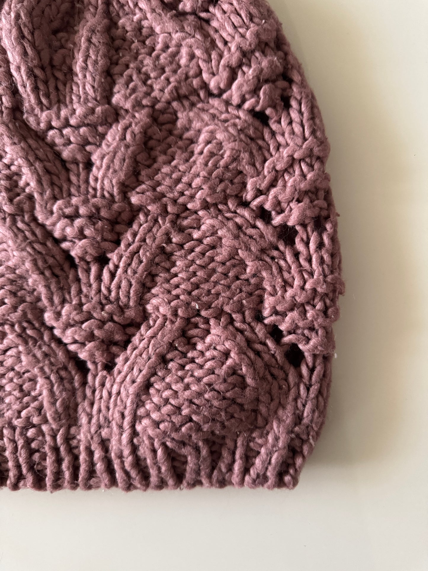 Beanie tejido rosa, Talla M, Pull and Bear, Mujer