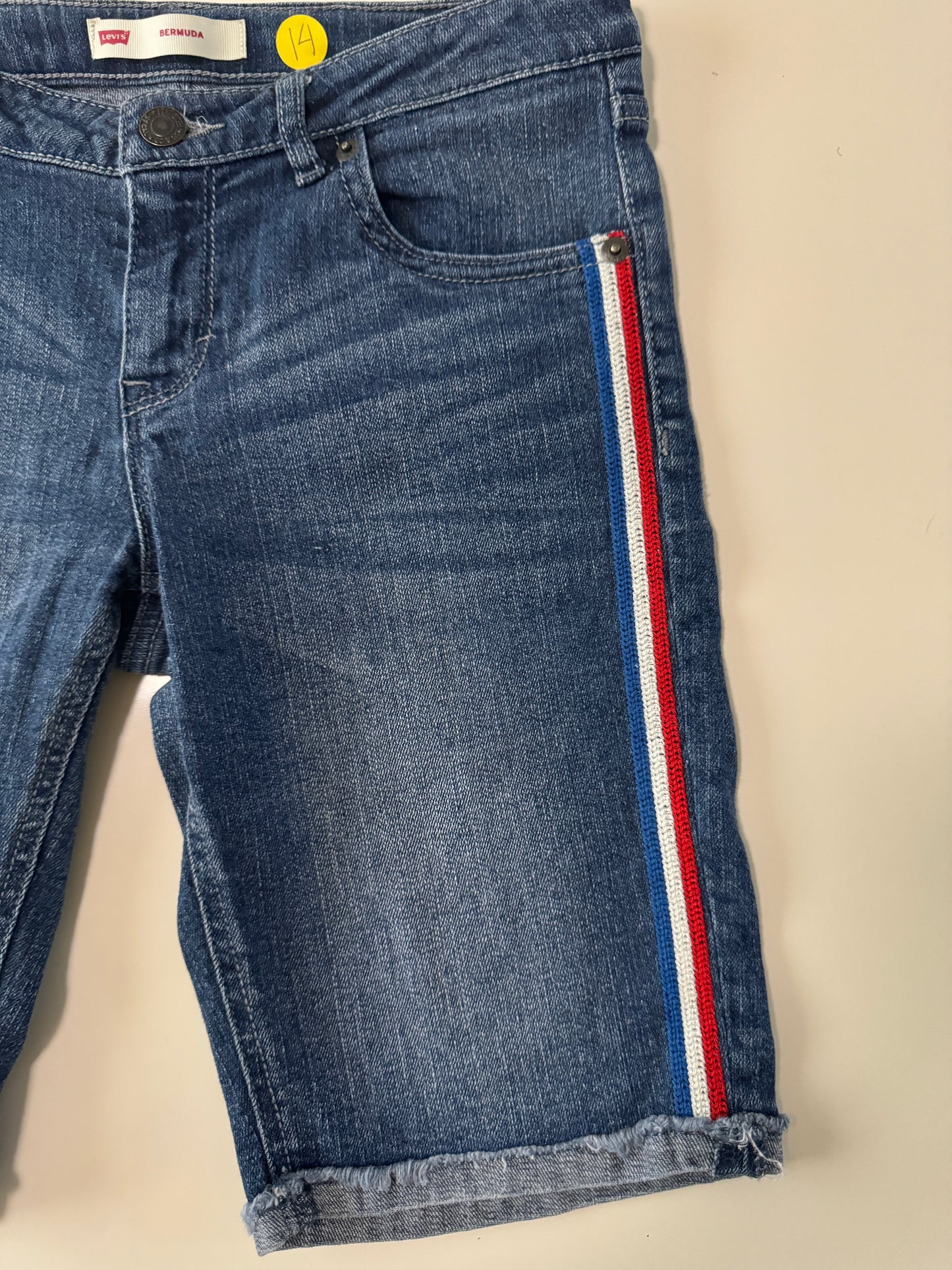 Bermuda con lineas a los costados, Talla 14 Reg Teen, XS Mujer