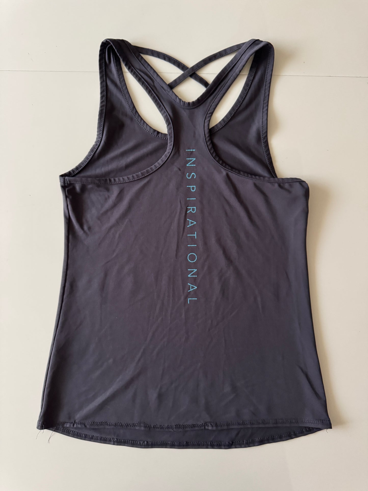 Top gris deportivo, Talla M, Danskin Now, Mujer