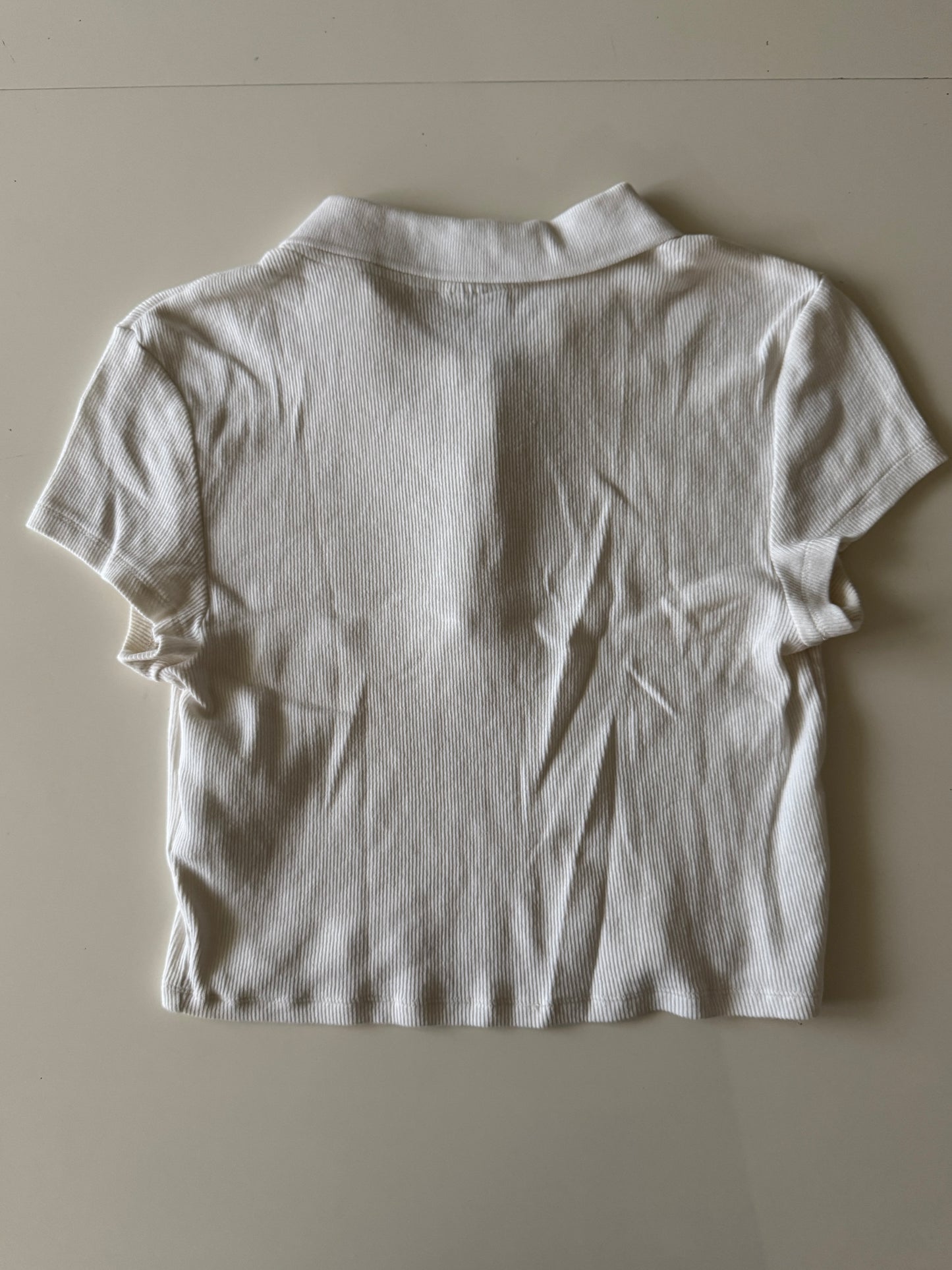 Crop blanco tejido, estilo polo, Talla L, Divided H&M, Mujer