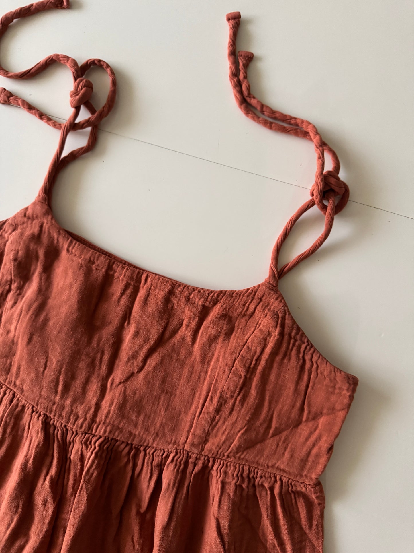 Blusa de tirantes color ladrillo, Talla M, Old Navy, Mujer