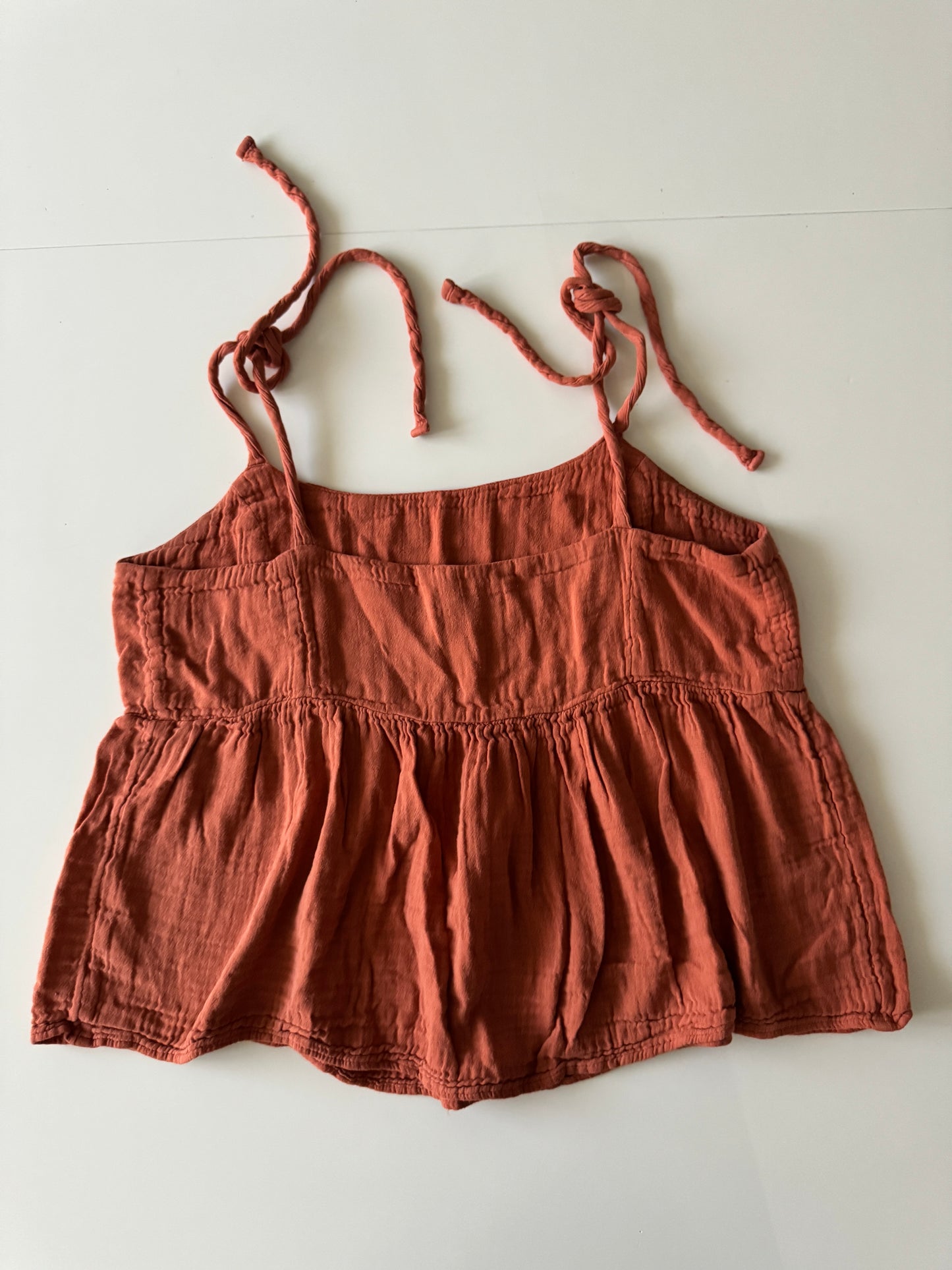 Blusa de tirantes color ladrillo, Talla M, Old Navy, Mujer