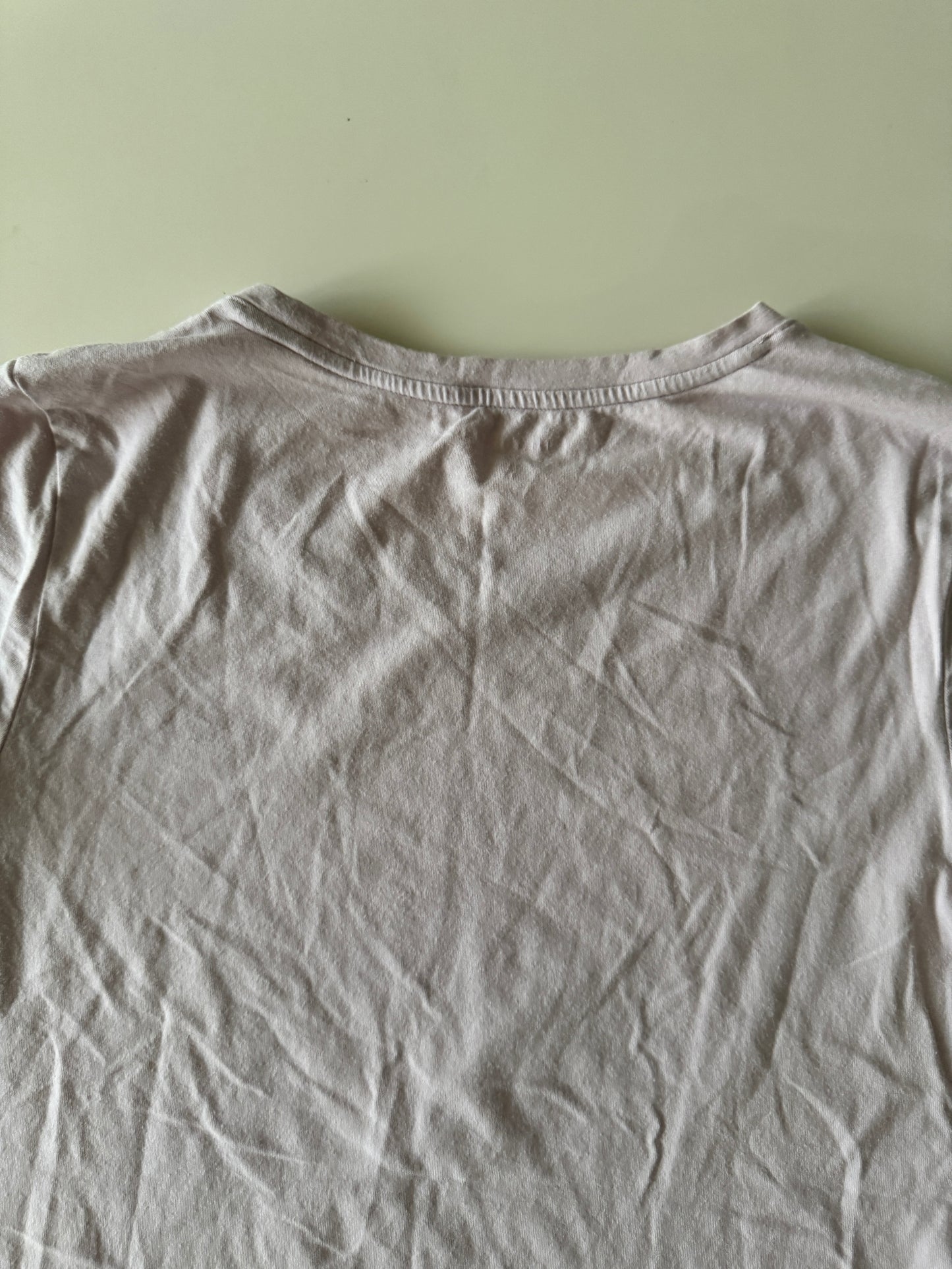 Playera rosa palido basica, Talla M, Mujer, Amazon essentials