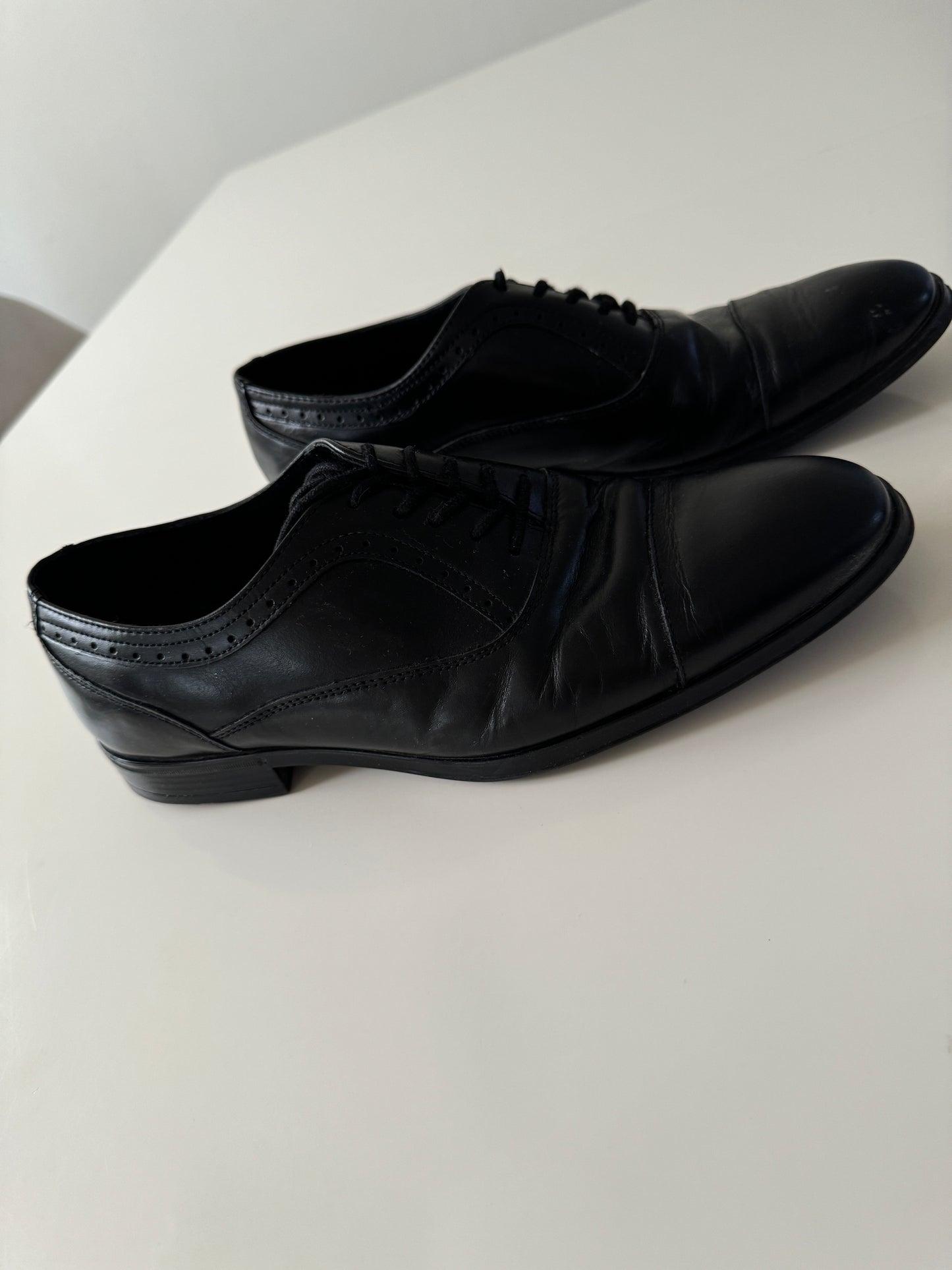 Zapatos negros de vestir, Talla 27 Mx, Hombre