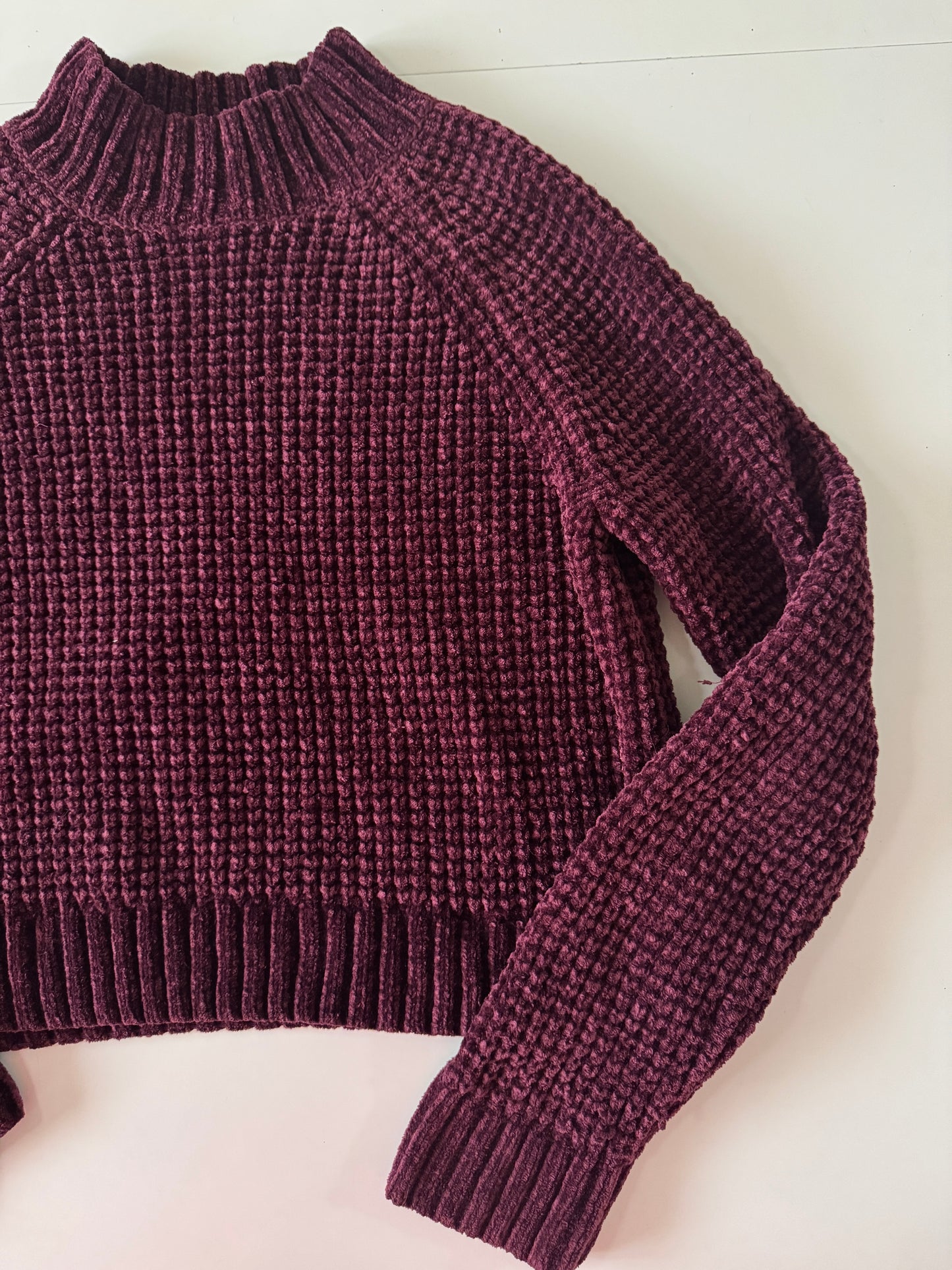 Crop Sweter color vino, Talla M, Divided H&M, Mujer