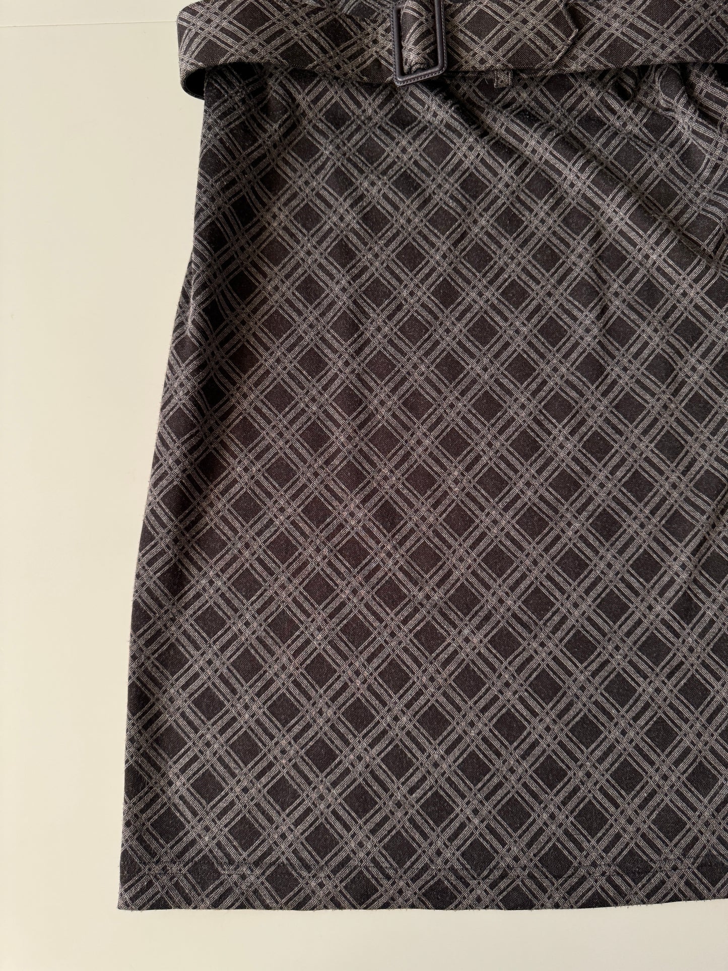 Vestido cafe, corte retro, Talla S, Mujer