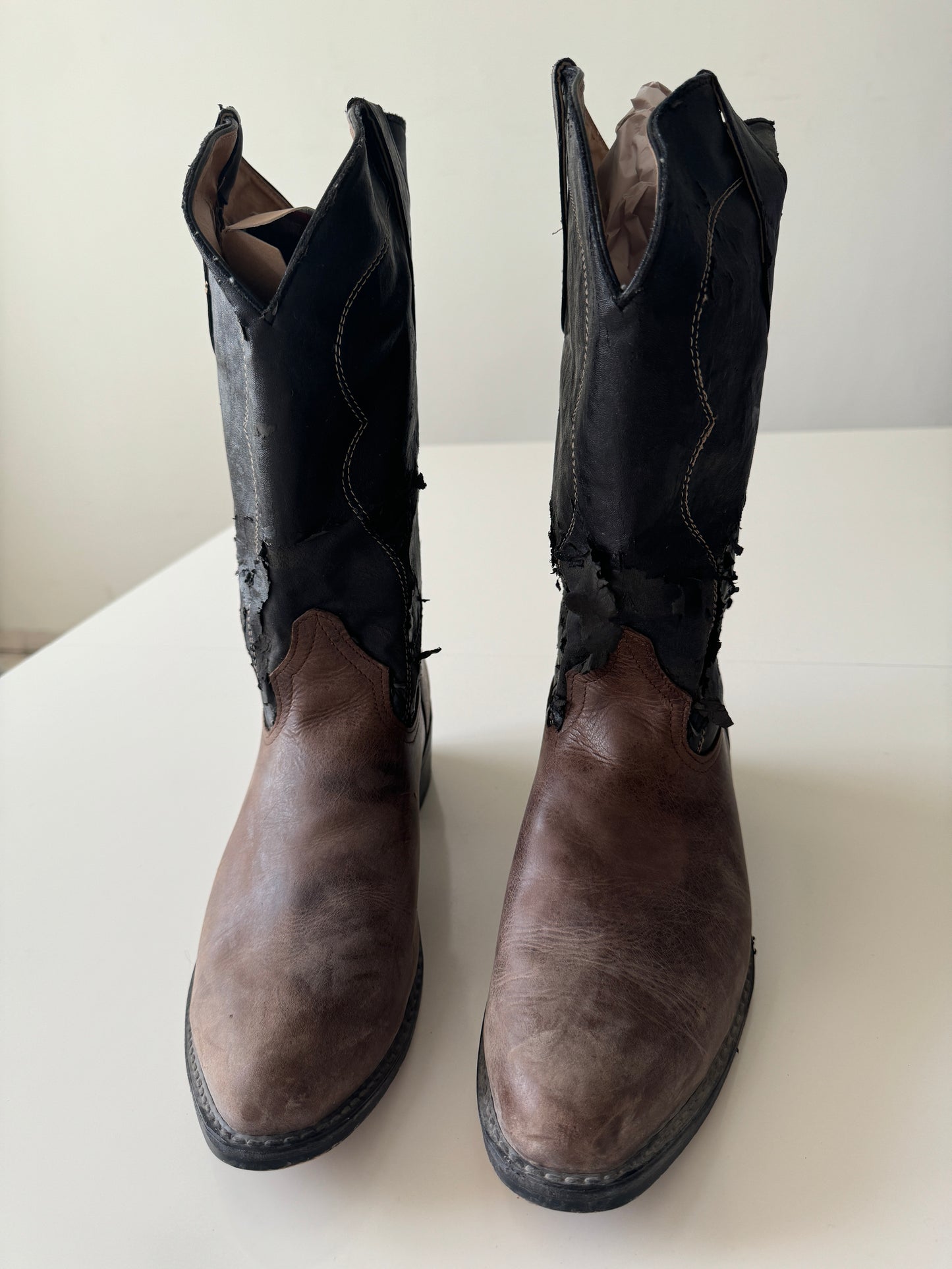 Botas vaqueras cafe, Talla 10Mx, Hombre