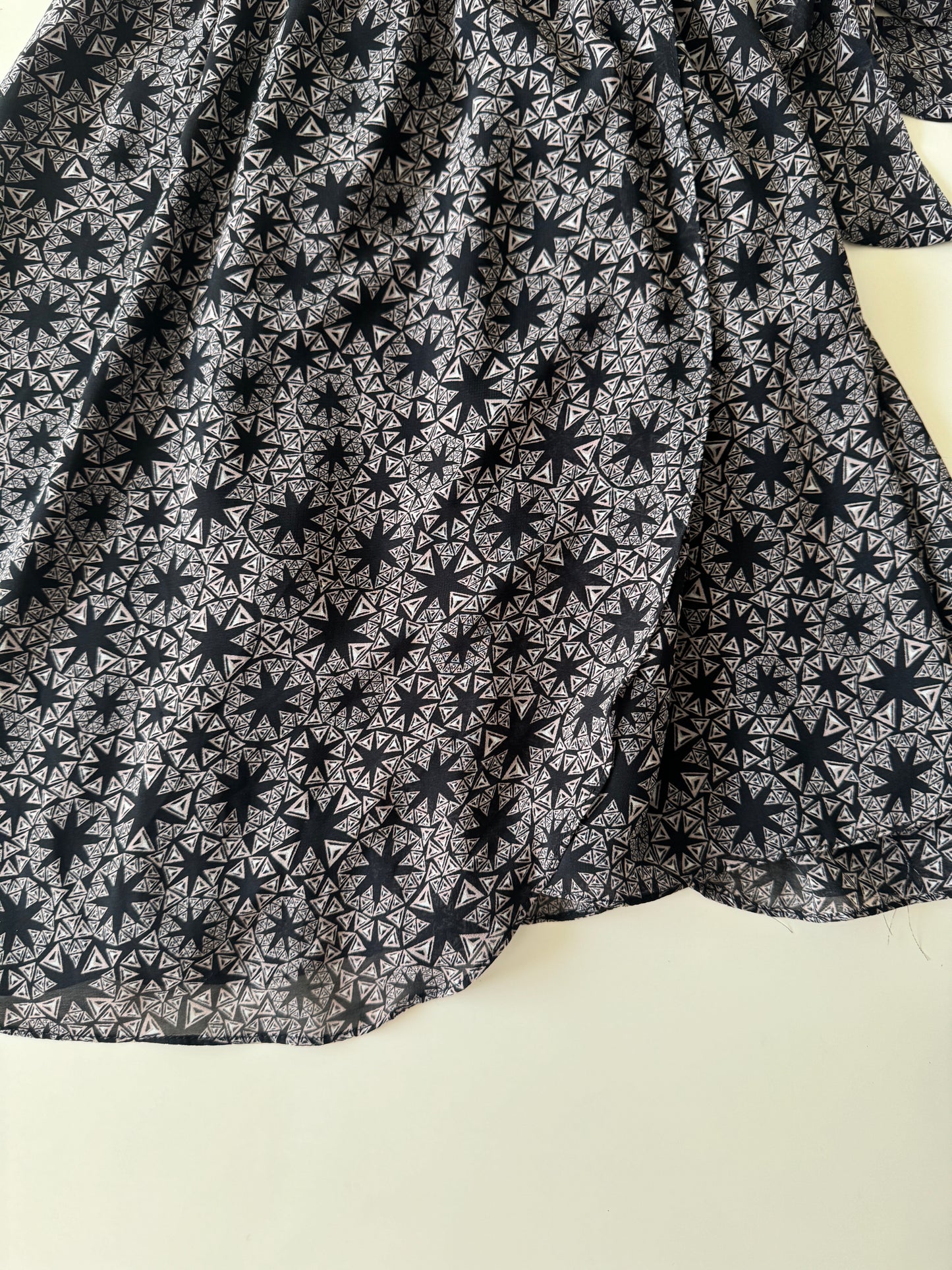 Vestido cruzado estampado, Talla S, Mujer