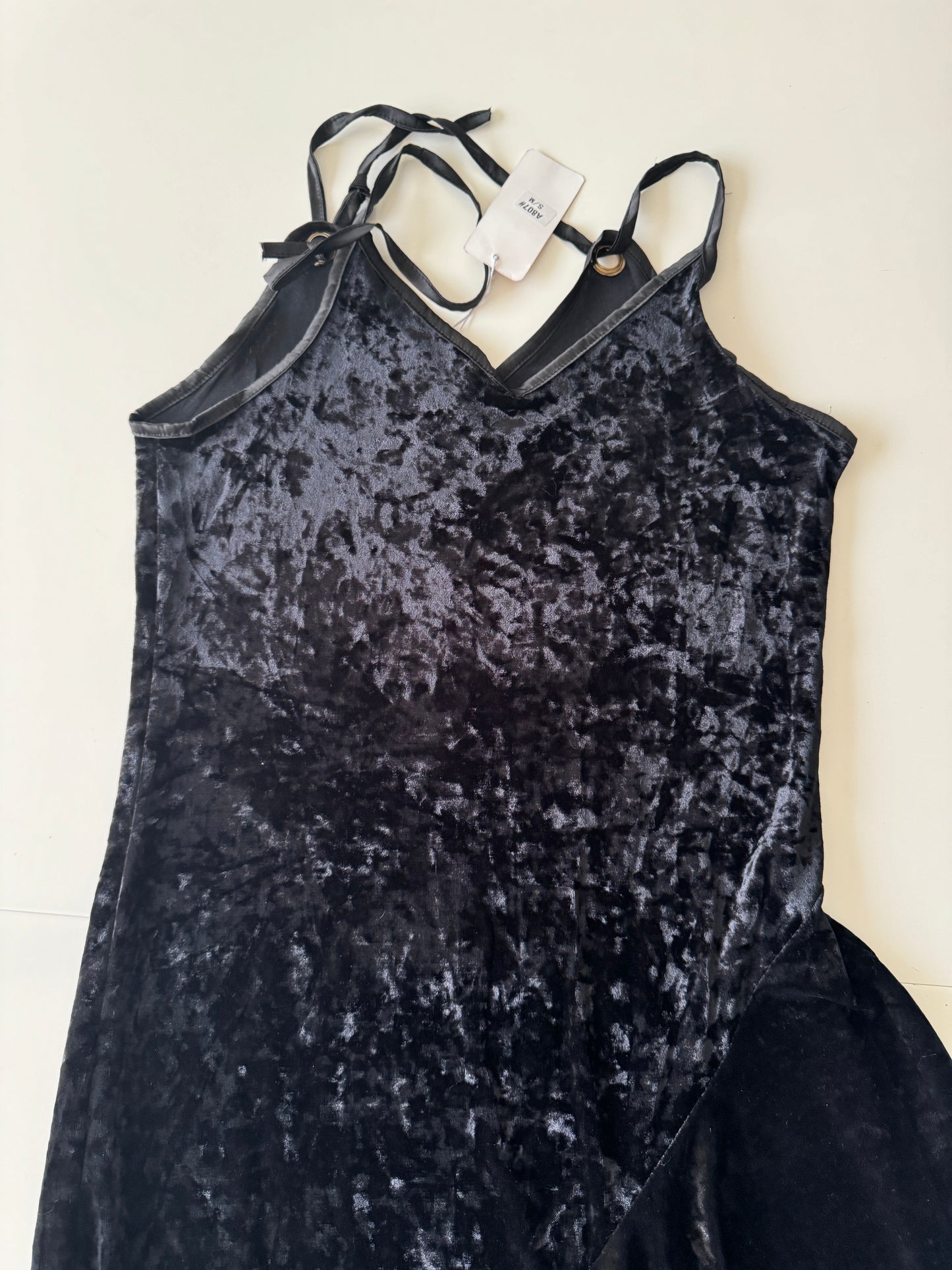 Vestido de terciopelo asimetrico, Talla S-M, Mujer