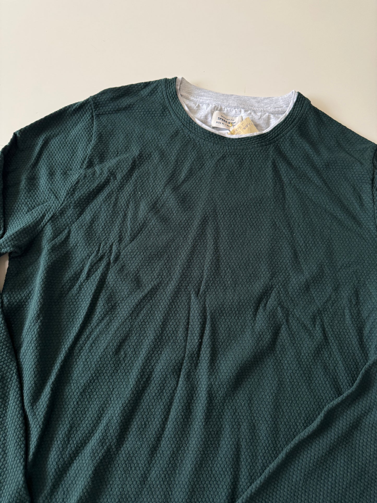 Cardigan verde con cuello gris, Talla L, Hombre