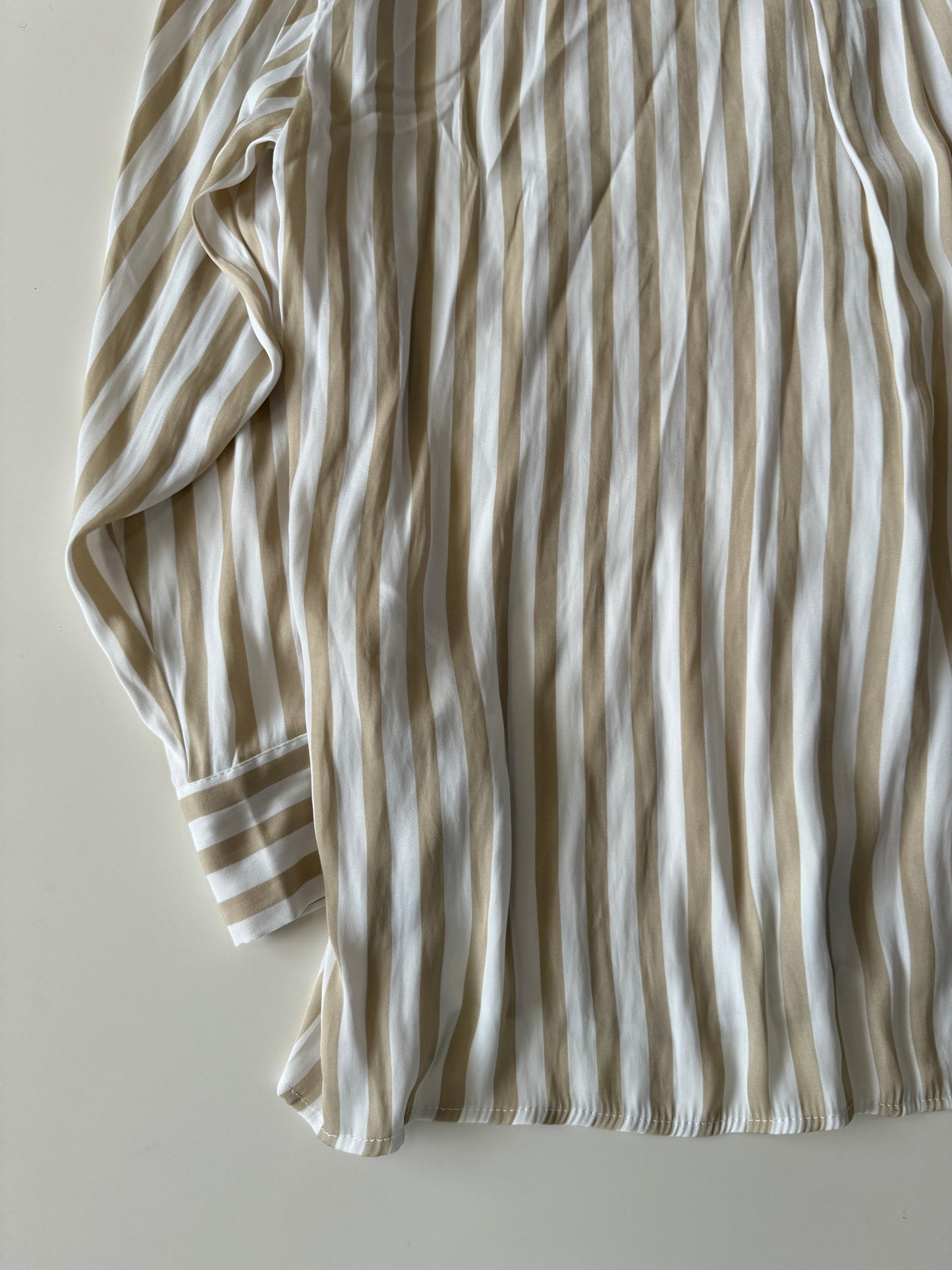 Camisa satinada de rayas, Talla L, Mujer