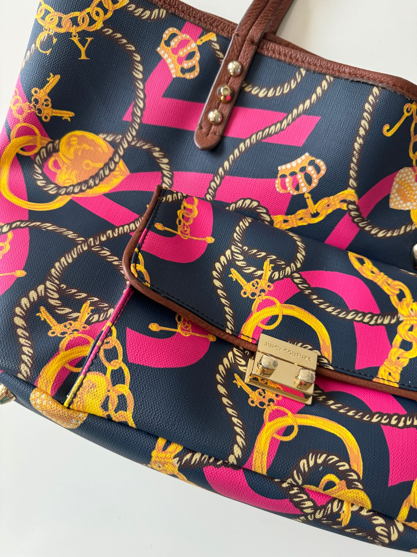 Bolsa mediana de lona estampada