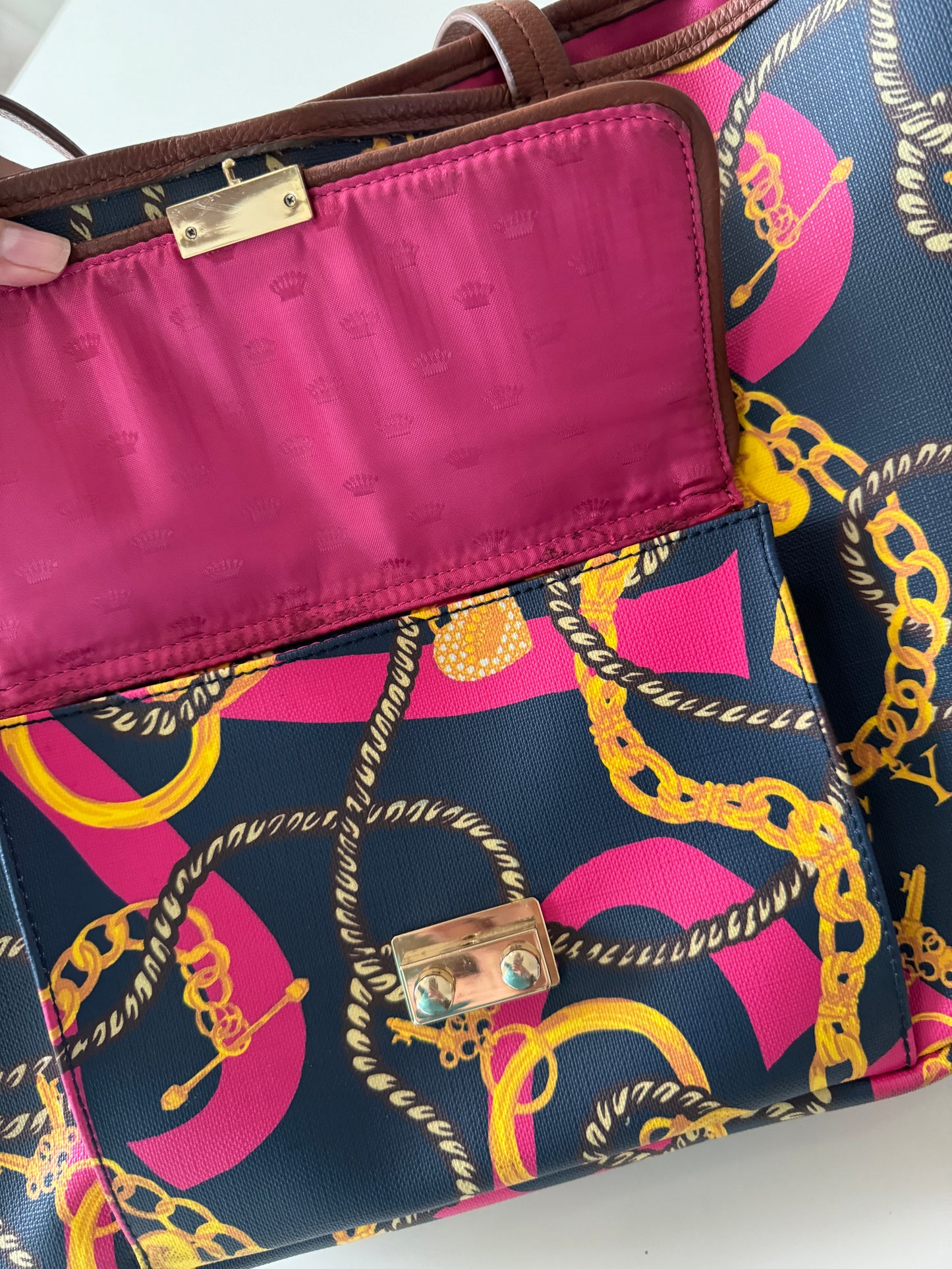 Bolsa mediana de lona estampada