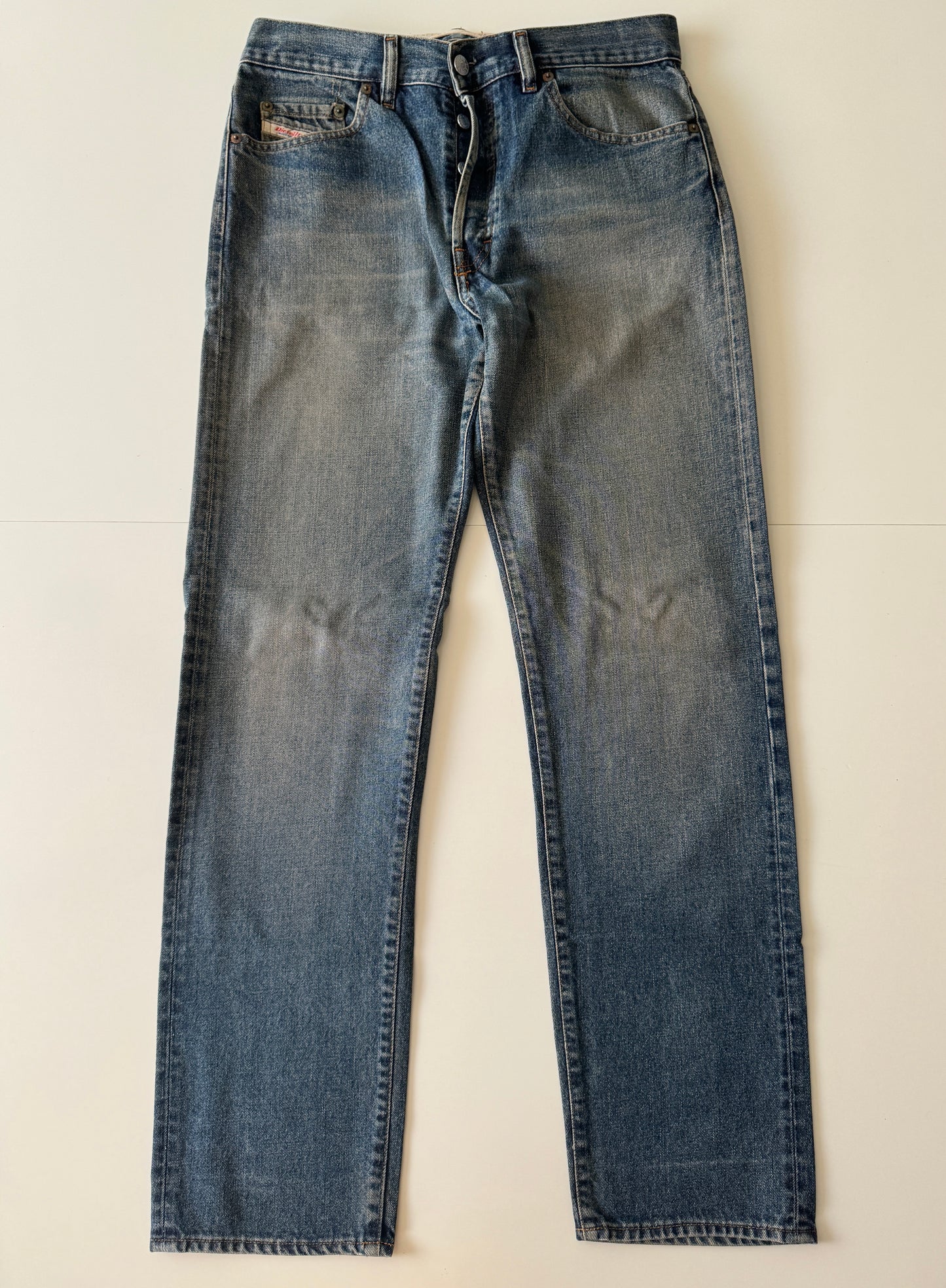 Jeans azules, deslavado retro, Talla 31, Hombre