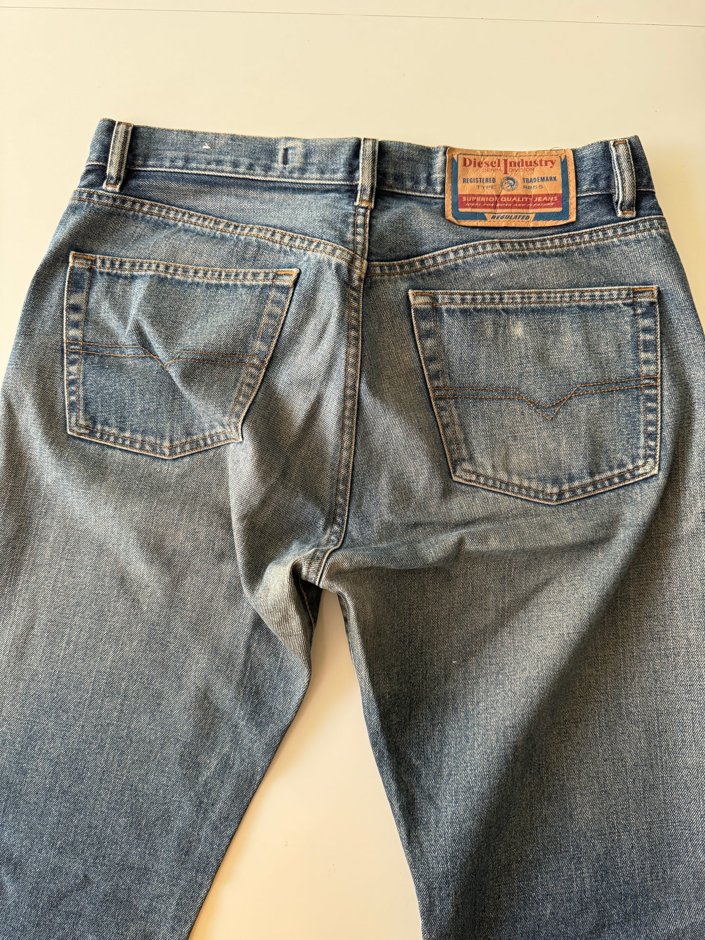 Jeans azules, deslavado retro, Talla 31, Hombre