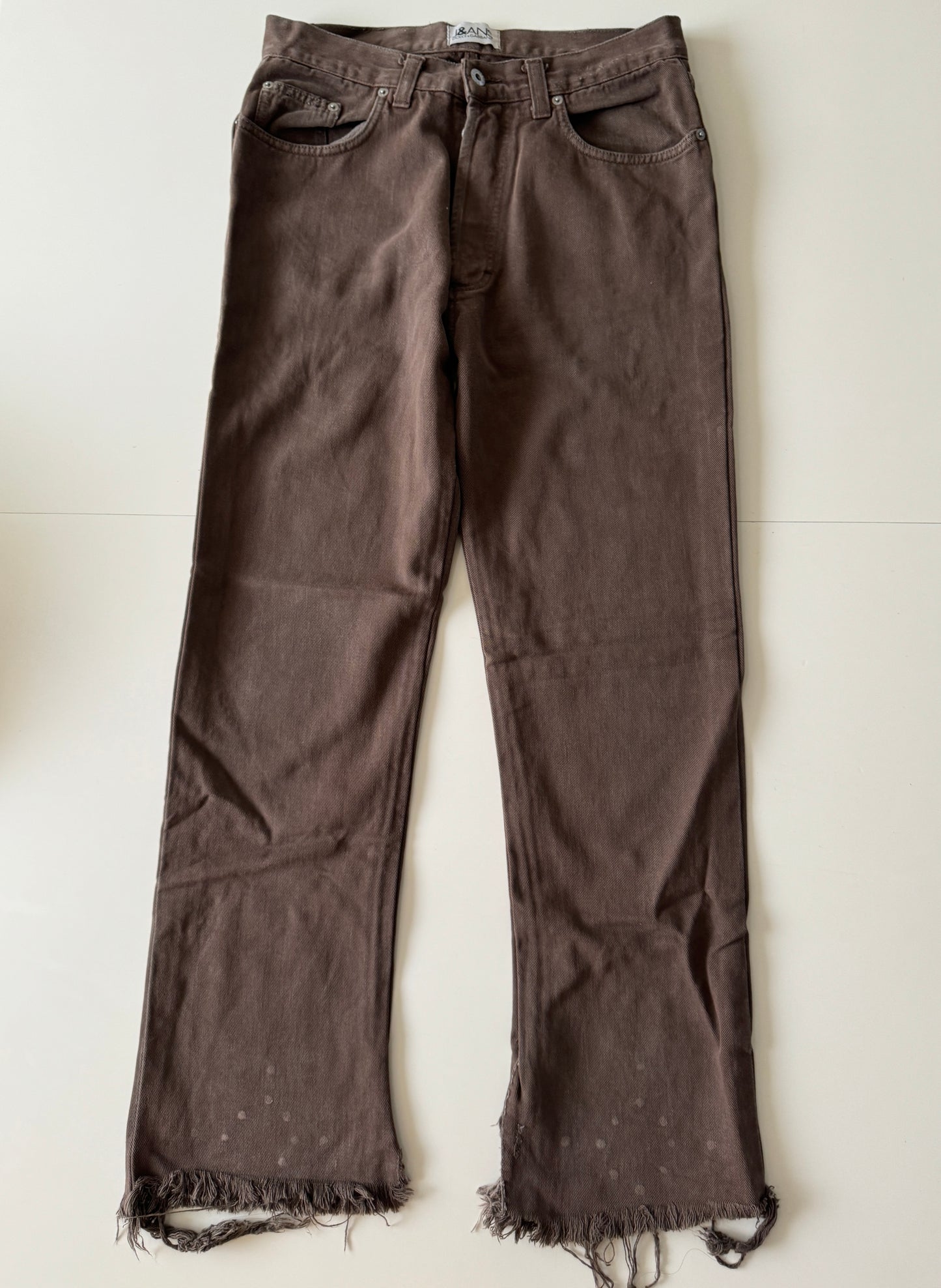Jeans distress de diseñador cafe, Talla 34, Hombre