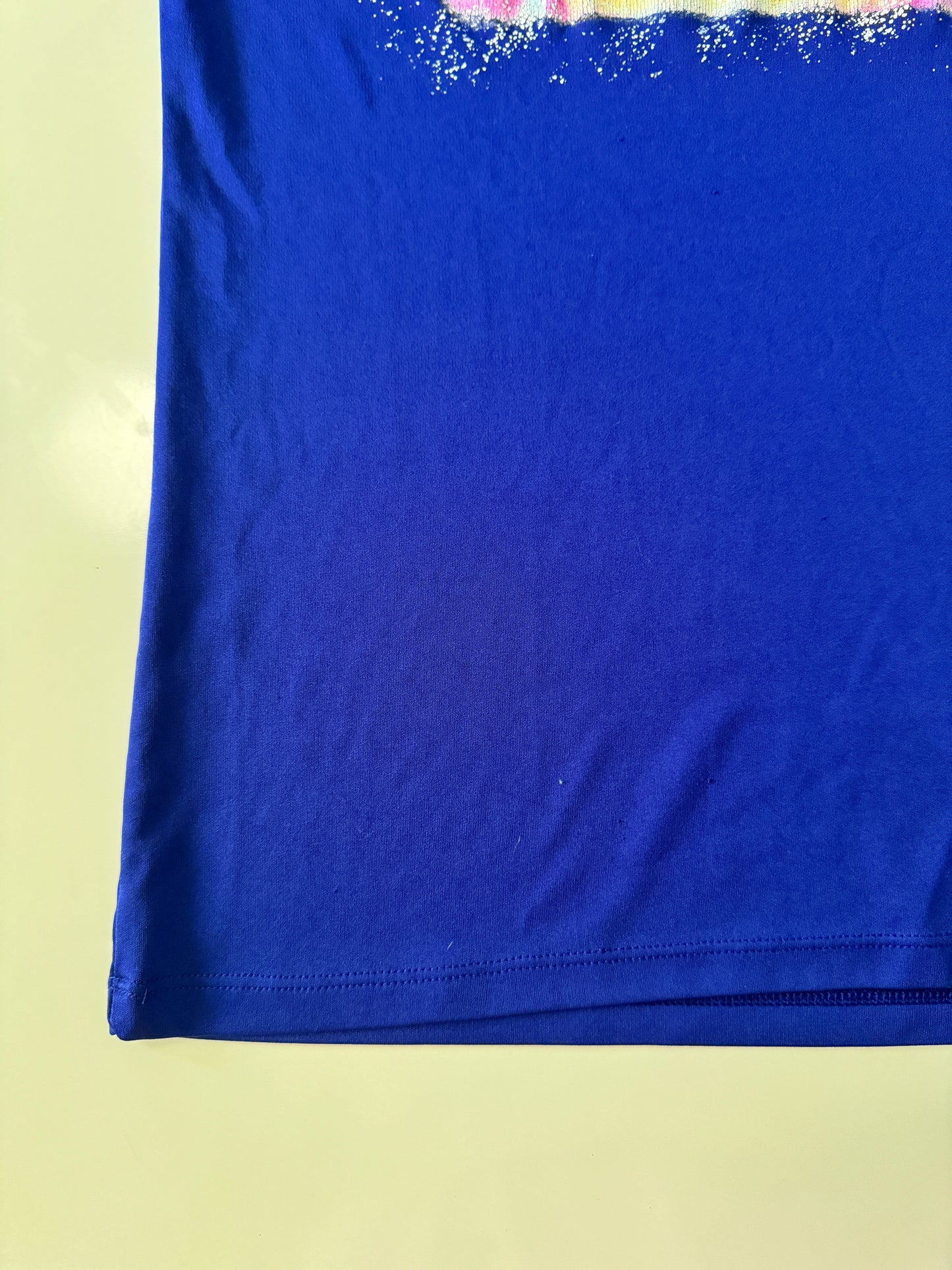 Playera deportiva Girl Warrior, Talla 14-16 años teen, XS Mujer