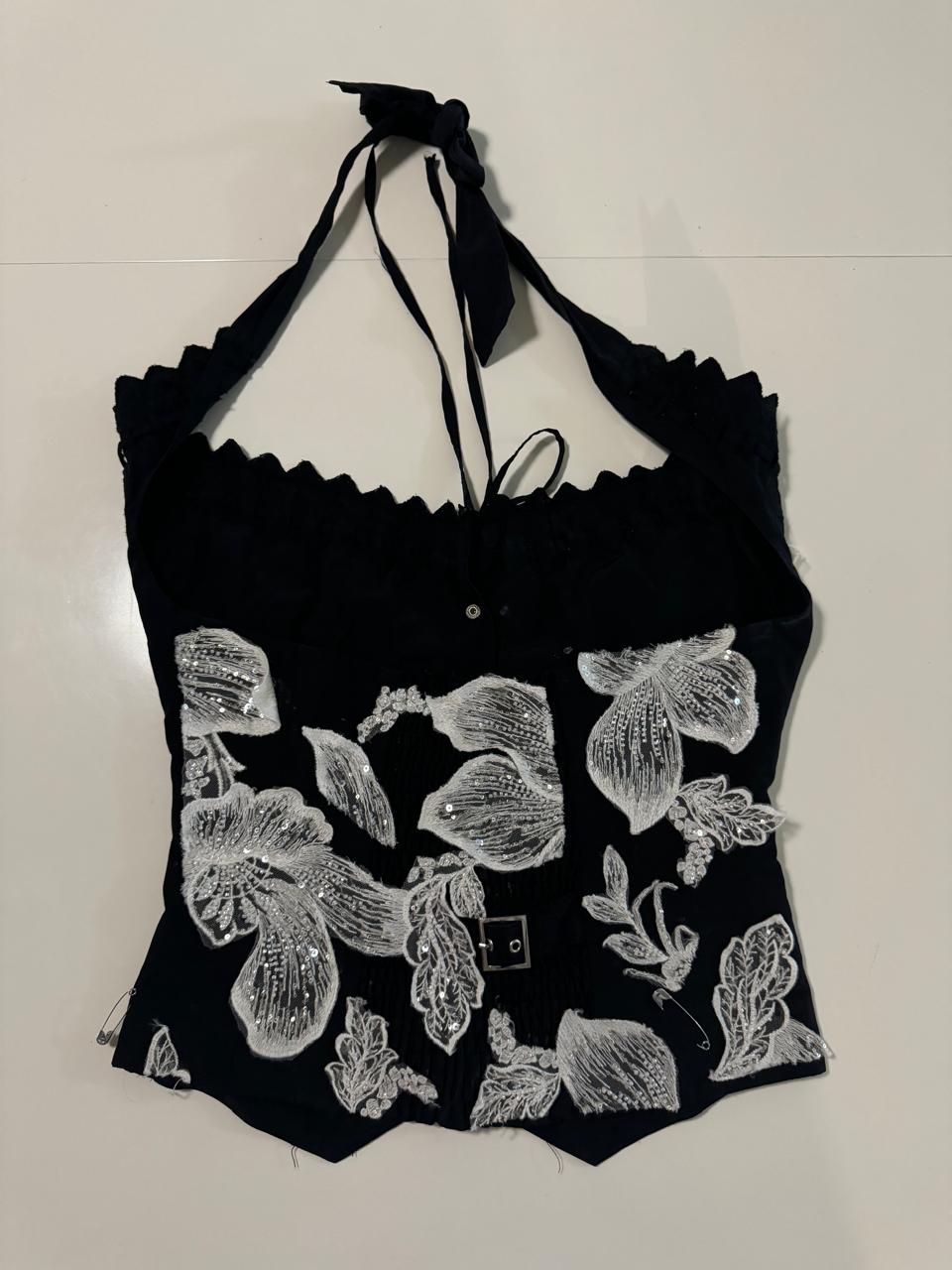 Halter negro con aplicaciones blancas, Talla M/L, Mujer, Unisex, Wilister