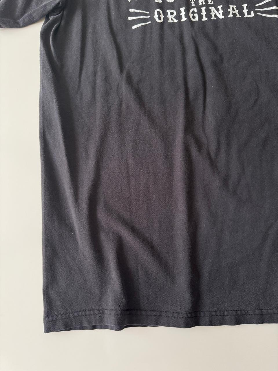 Playera negra con print, Talla L, Hombre