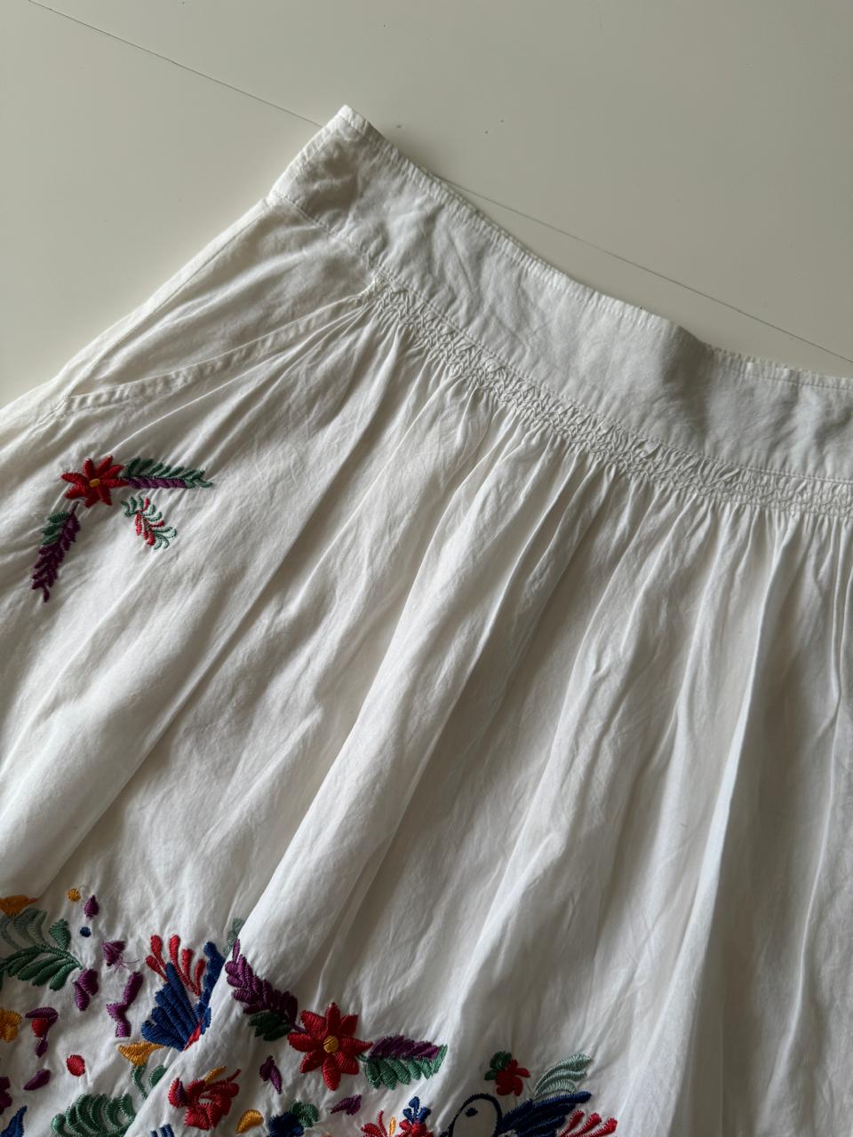 Falda corta bordada, Talla S, Mujer