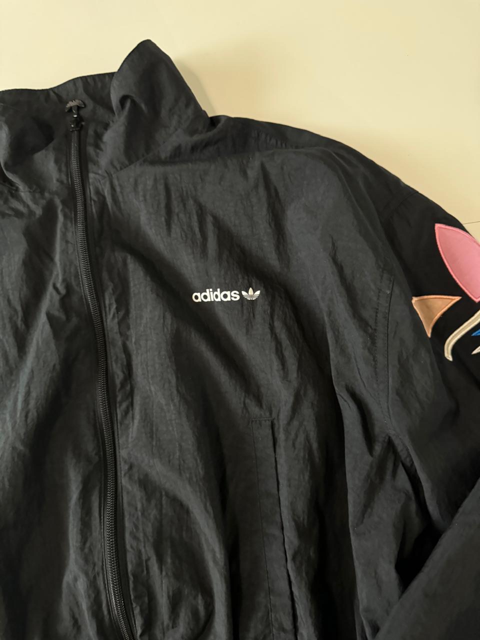 Rompevientos negro, Talla M, Mujer