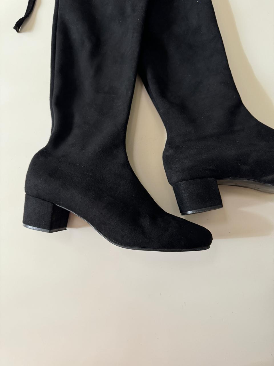 Botas negras altas, Talla 6.5Mx, Mujer