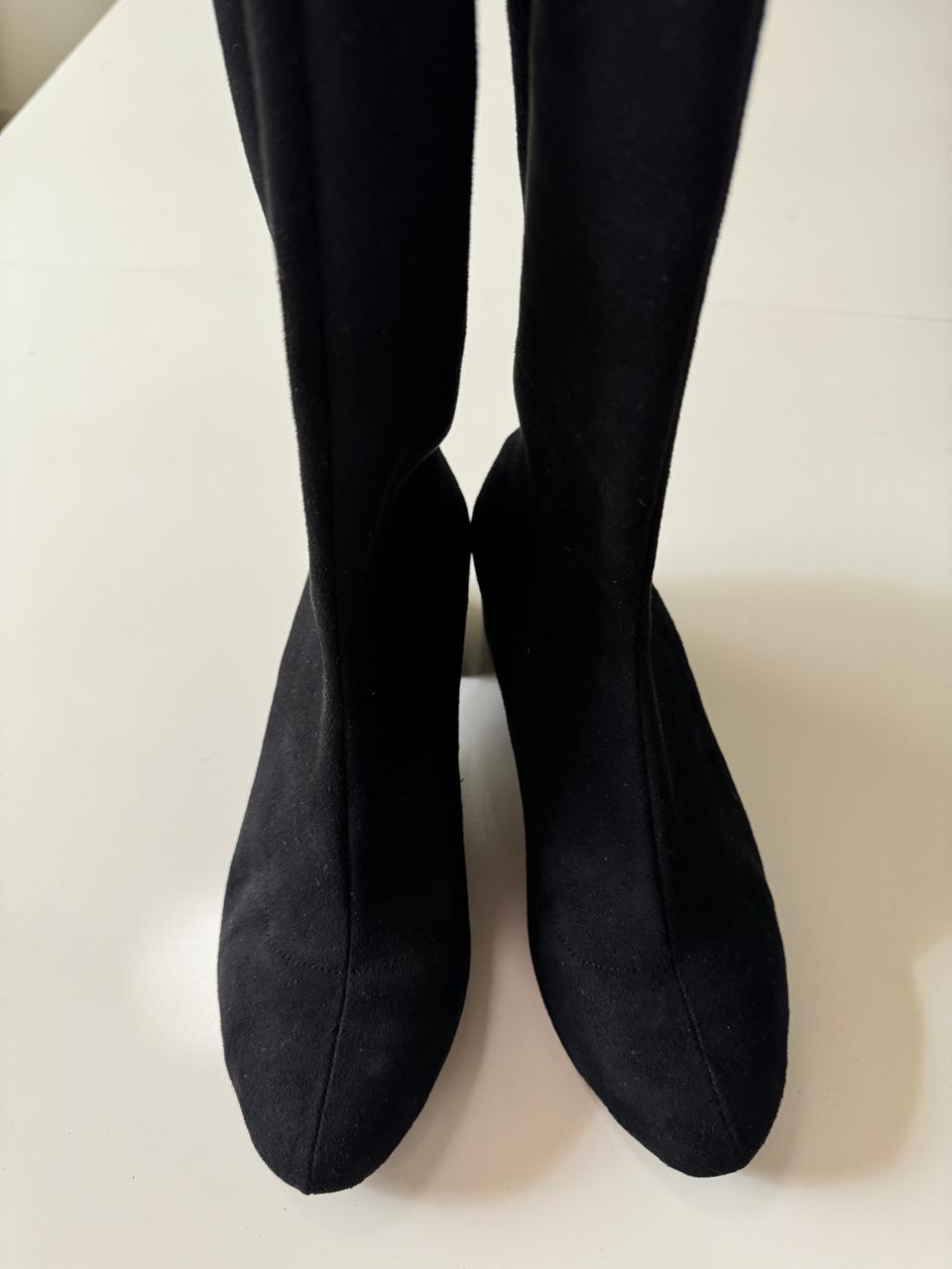 Botas negras altas, Talla 6.5Mx, Mujer