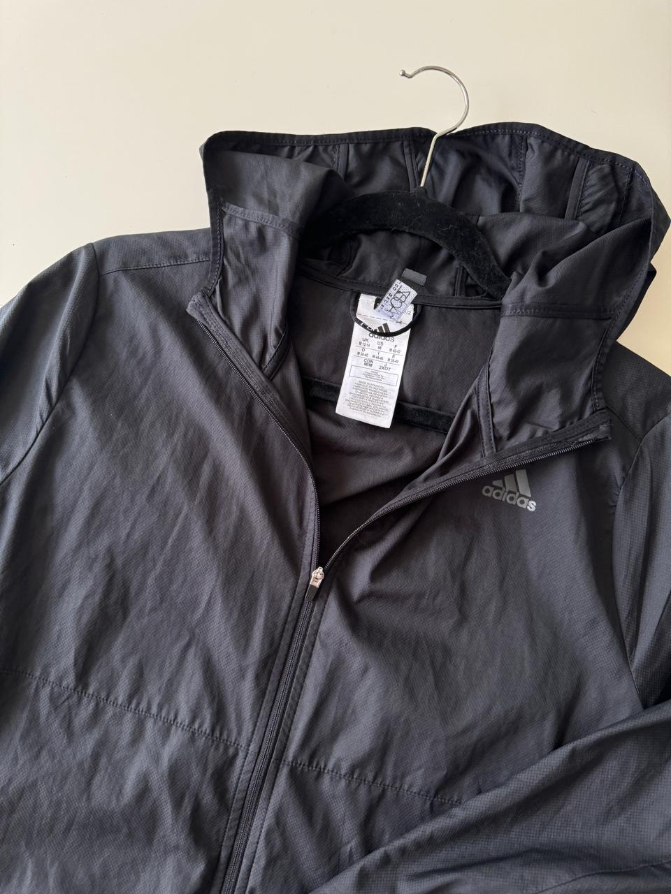 Rompevientos negro, Talla M, Mujer