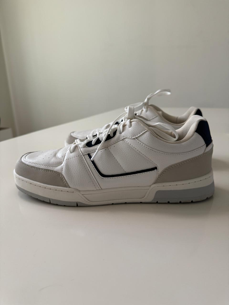 Tenis blancos, Talla 27.5 Mx, 43 Eu, Hombre