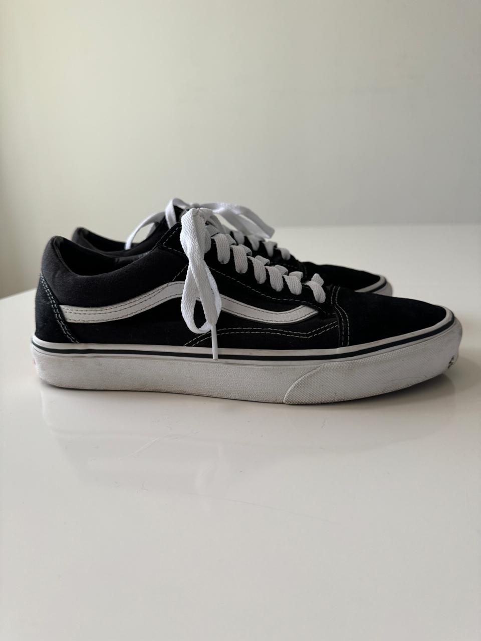Tenis negros, Talla 27Mx, Hombre