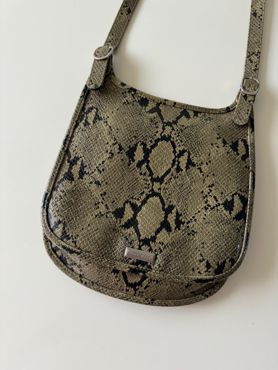Bolsa animal print verde