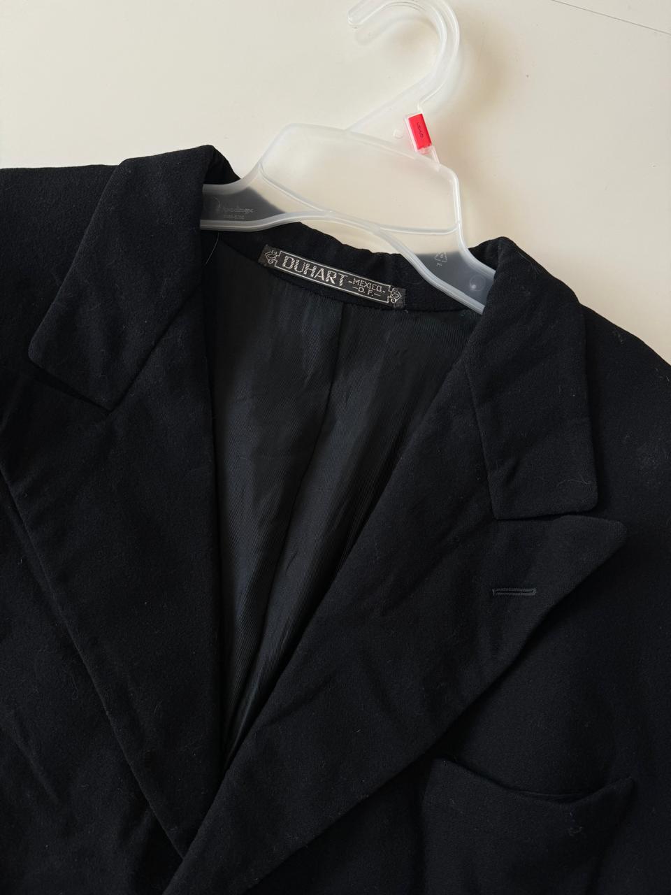 RENTA: Abrigo negro, Talla M, Hombre