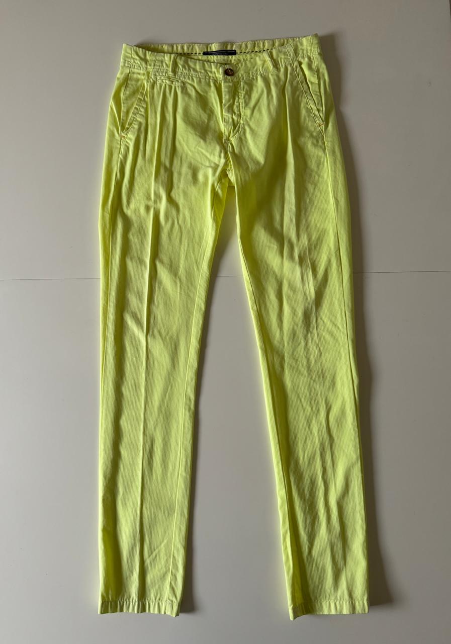 Pantalon amarillo fosfo, Talla 30, Hombre