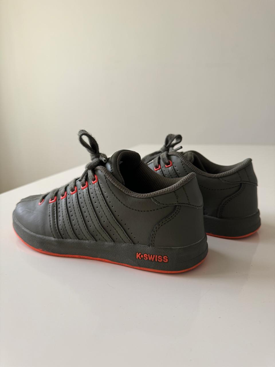 Tenis verdes, Talla 22.5Cm, Niño
