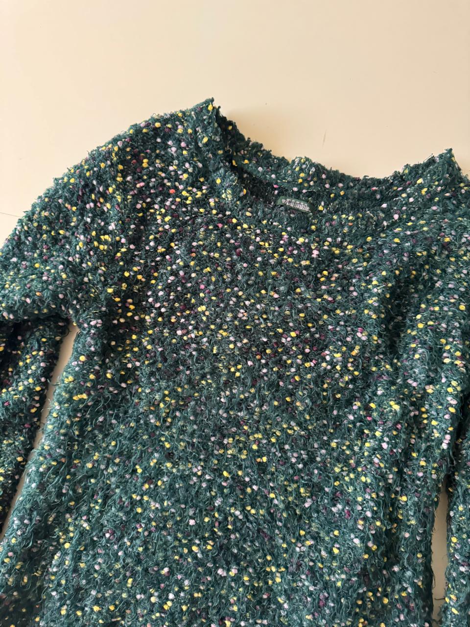 Sweter verde con motas, Talla M, Mujer