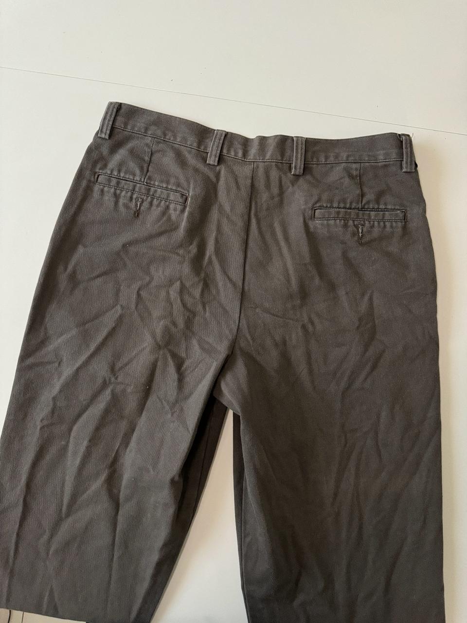 Pantalones de pinzas cafe, Talla 34 x 32, Hombre