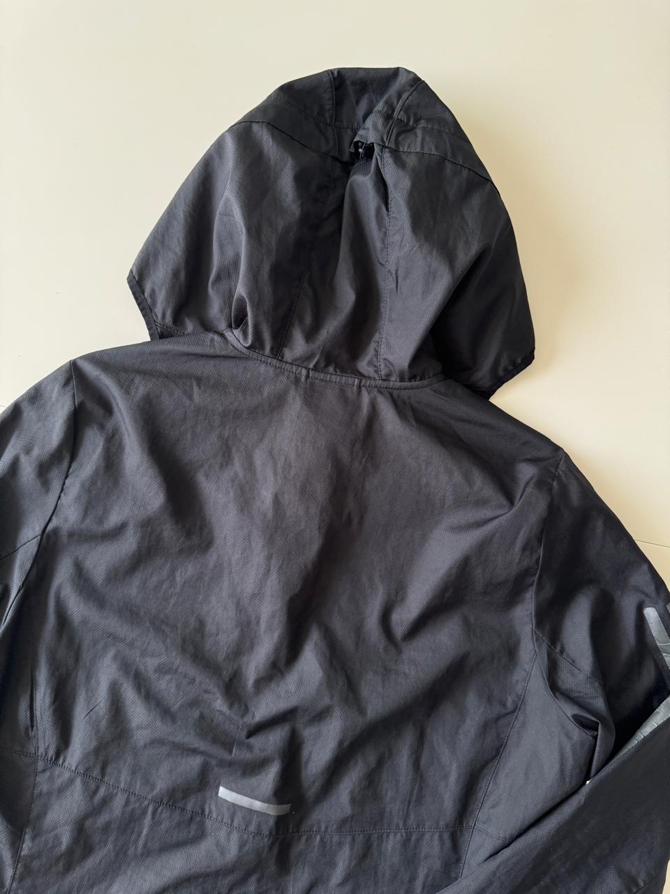 Rompevientos negro, Talla M, Mujer