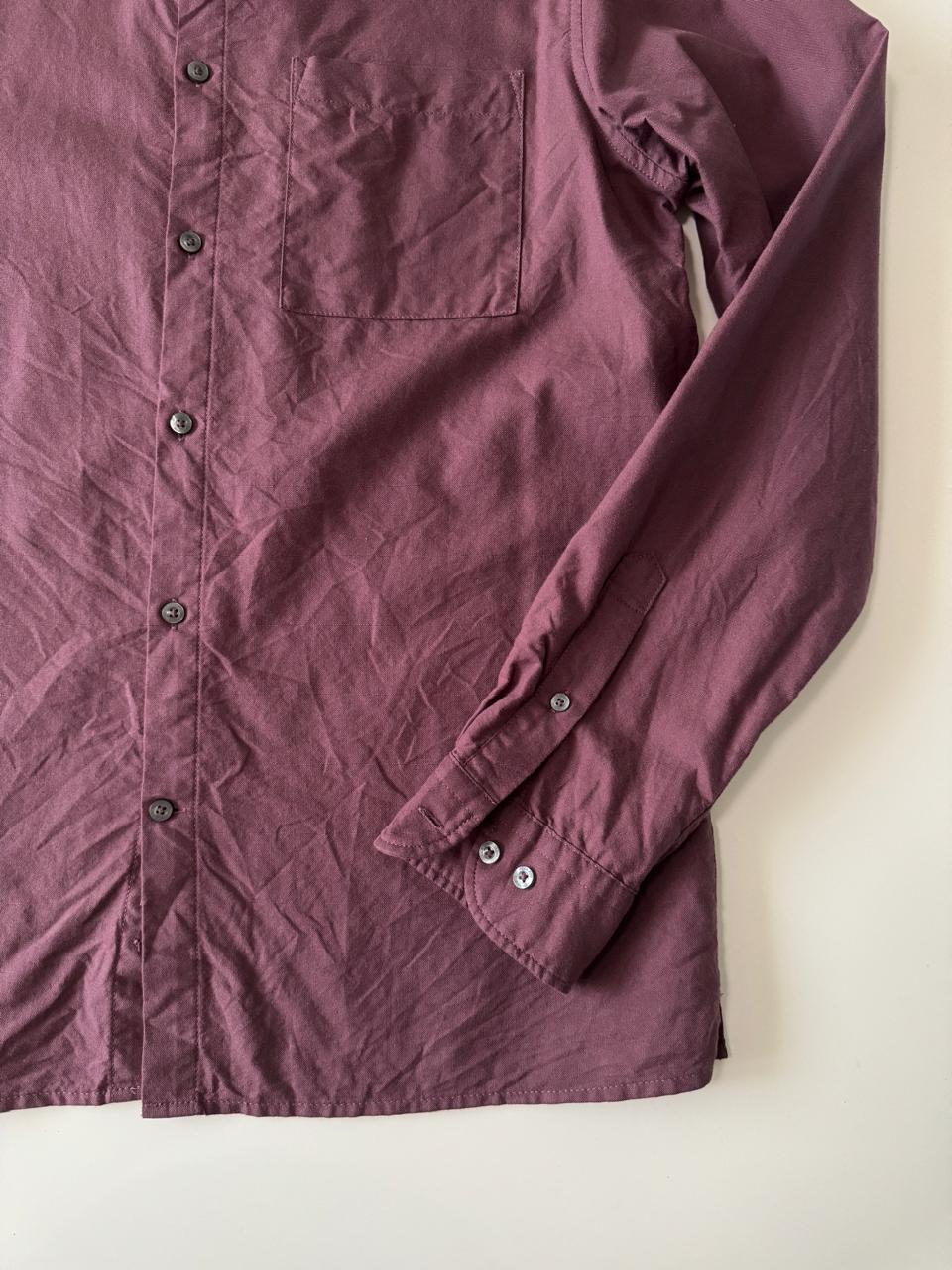 Camisa color vino, Talla M, Hombre