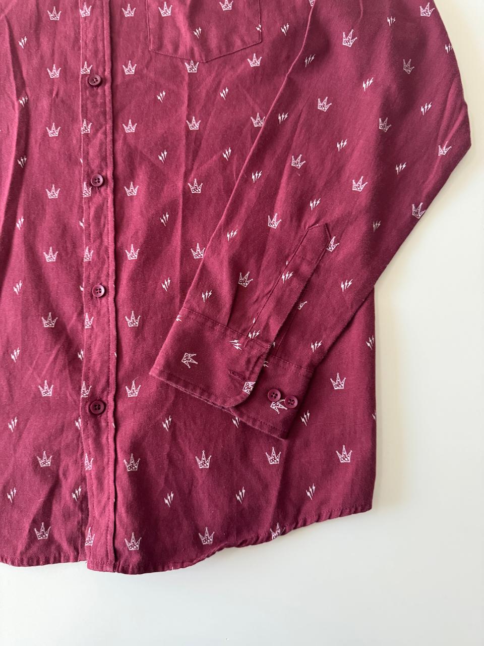 Camisa guinda estampada, Talla XL, Hombre
