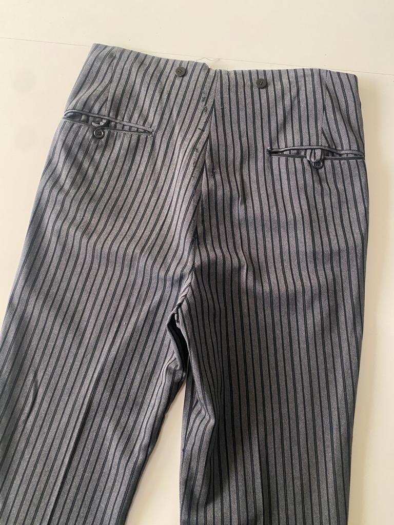 RENTA Pantalones pin stripe epoca, Talla 30-34, Hombre